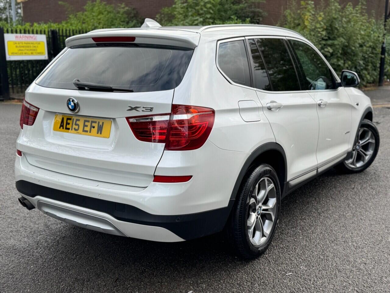 BMW X3 view 3