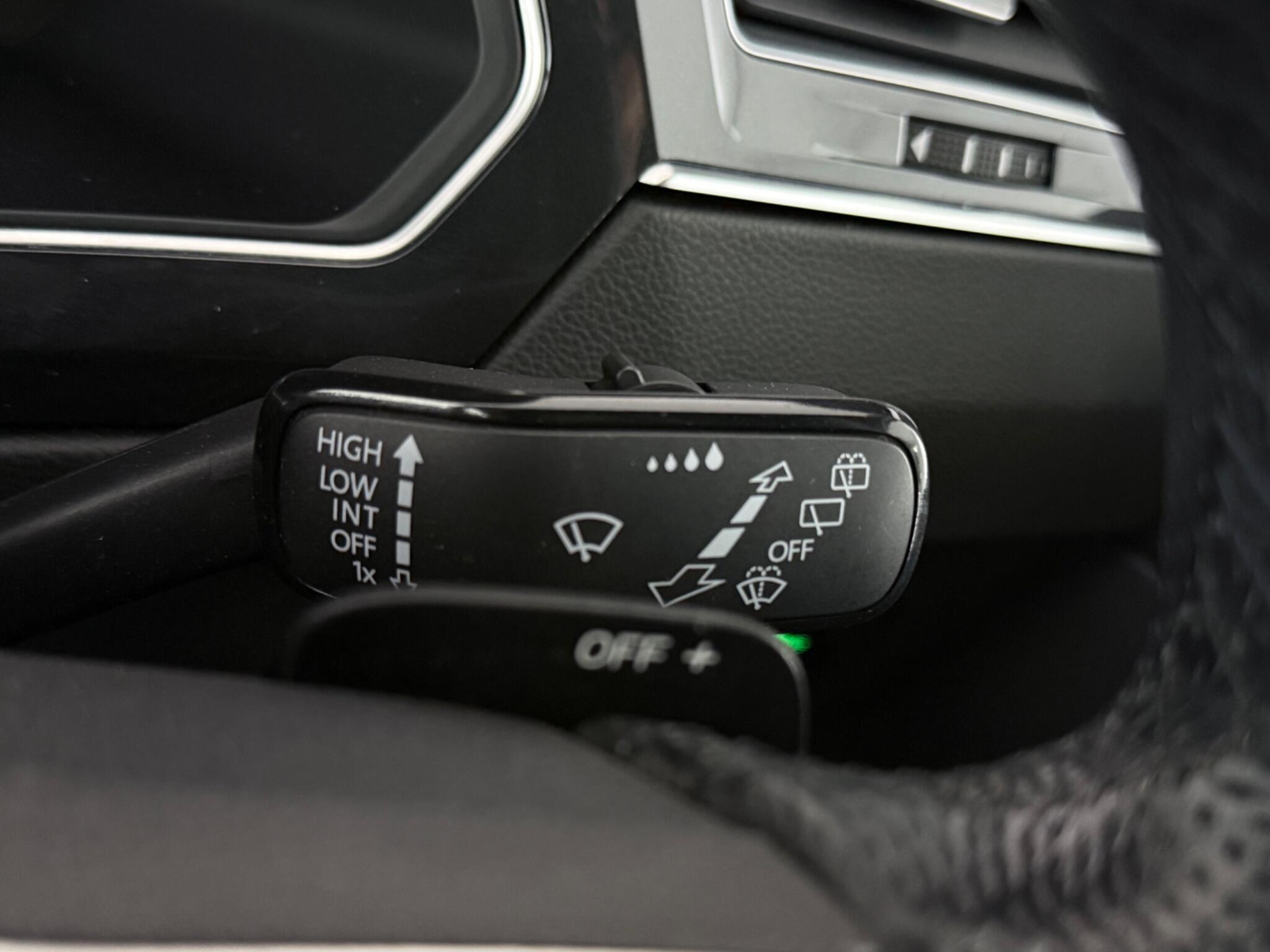 Volkswagen Tiguan view 20