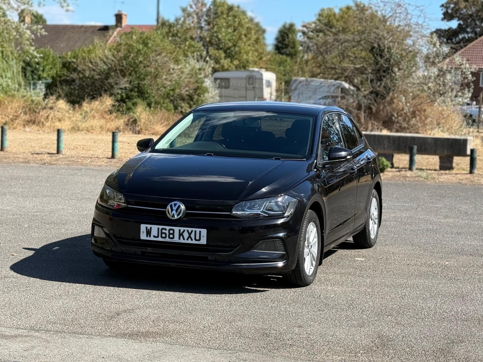 Volkswagen Polo view 4