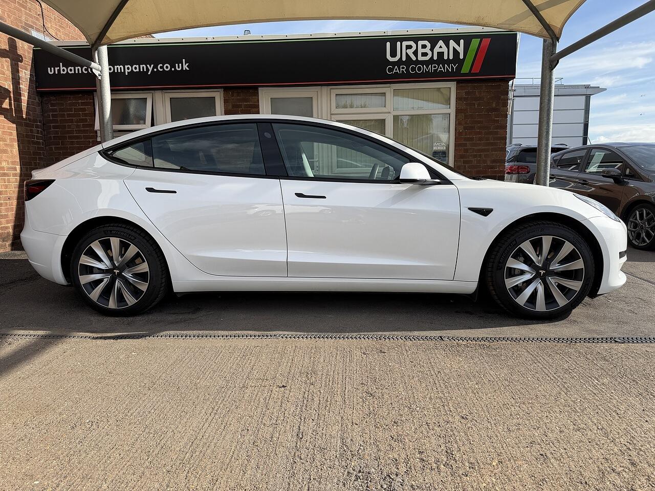 Tesla Model 3 view 4