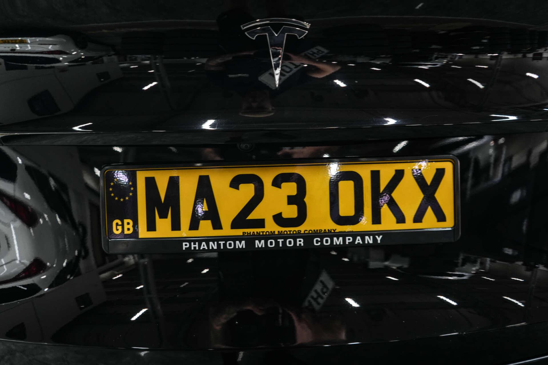 Tesla Model Y view 15