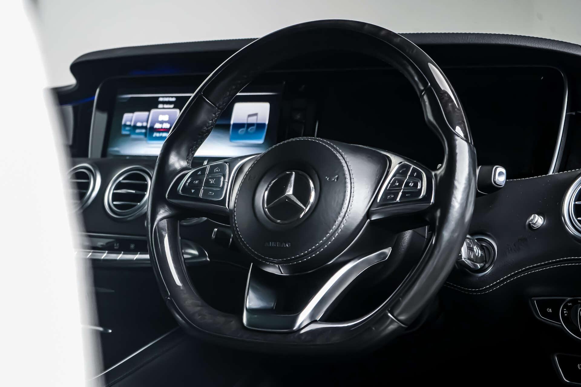 Mercedes-Benz S-Class view 15