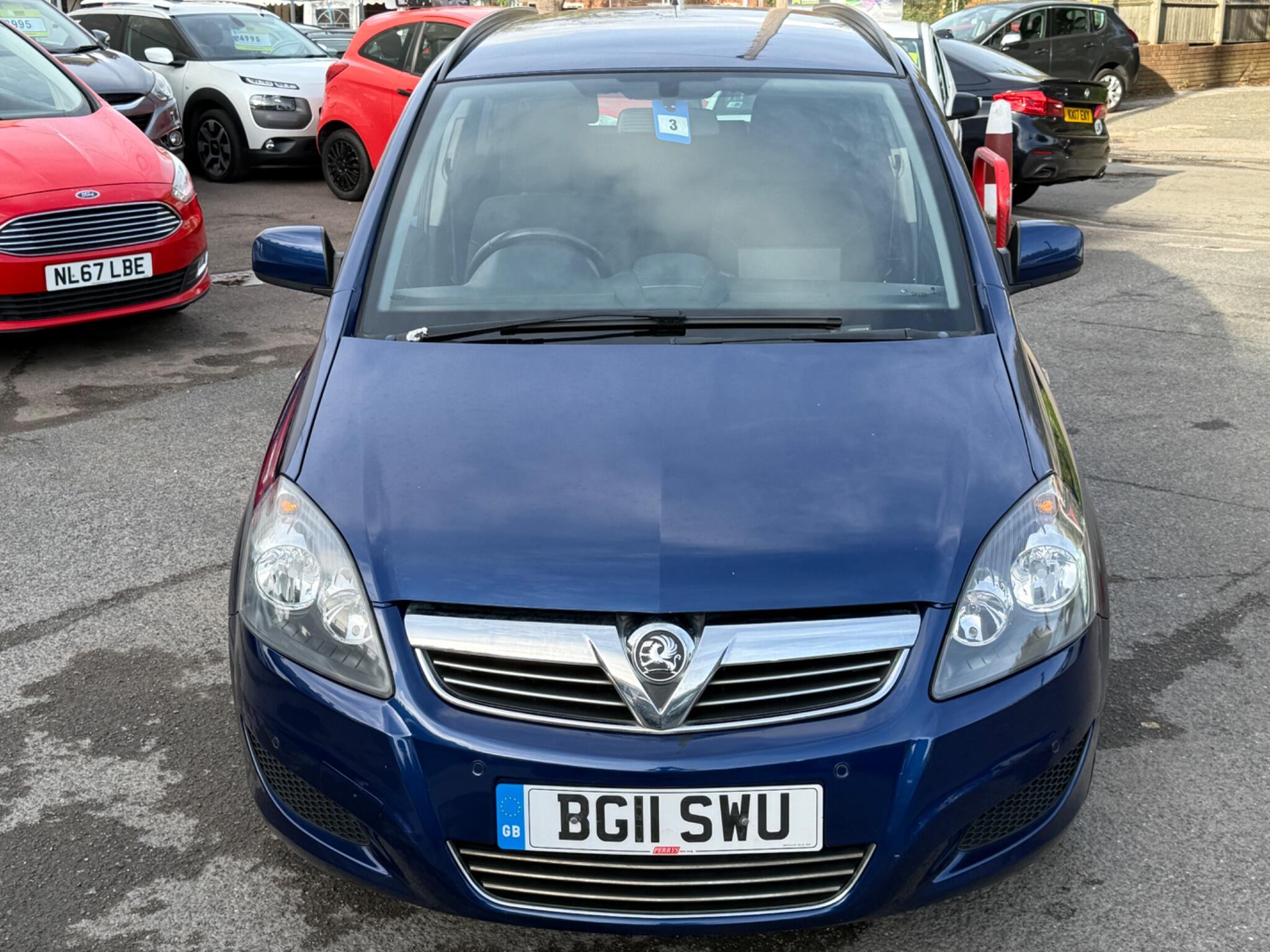 Vauxhall Zafira - Image 8