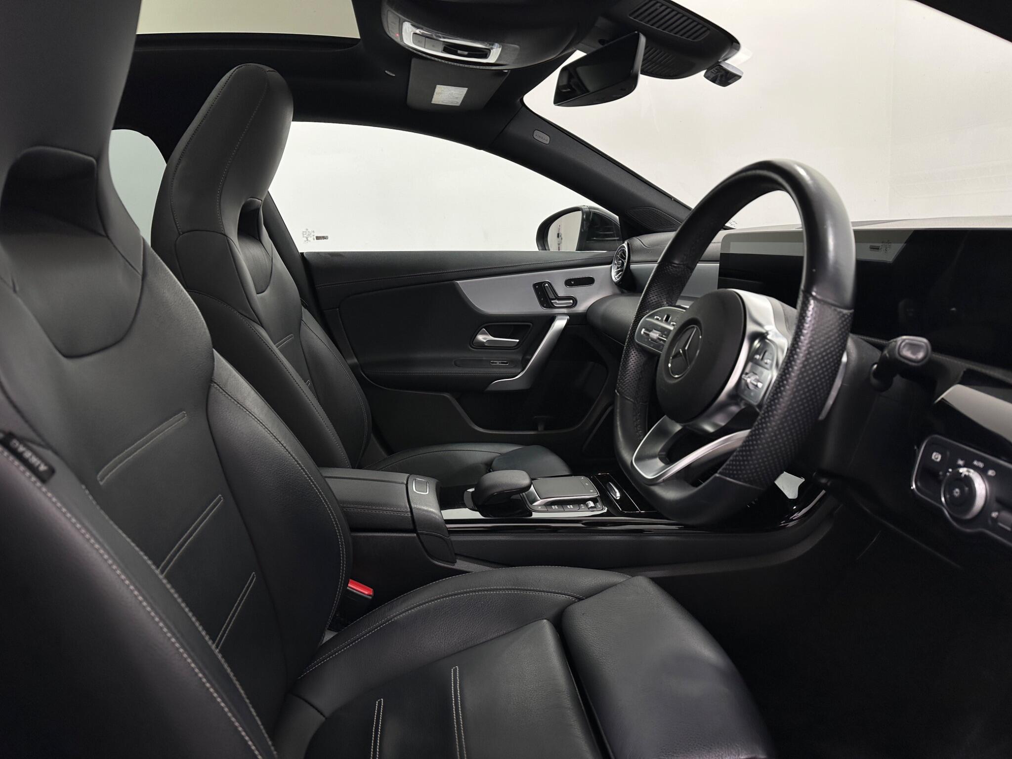 Mercedes-Benz Cla view 34