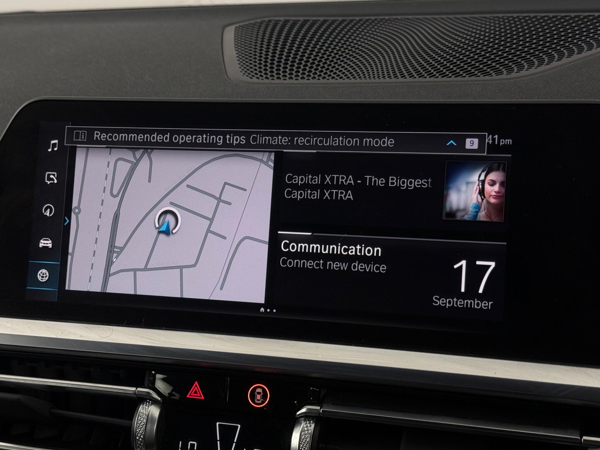 BMW 3 Series view 26