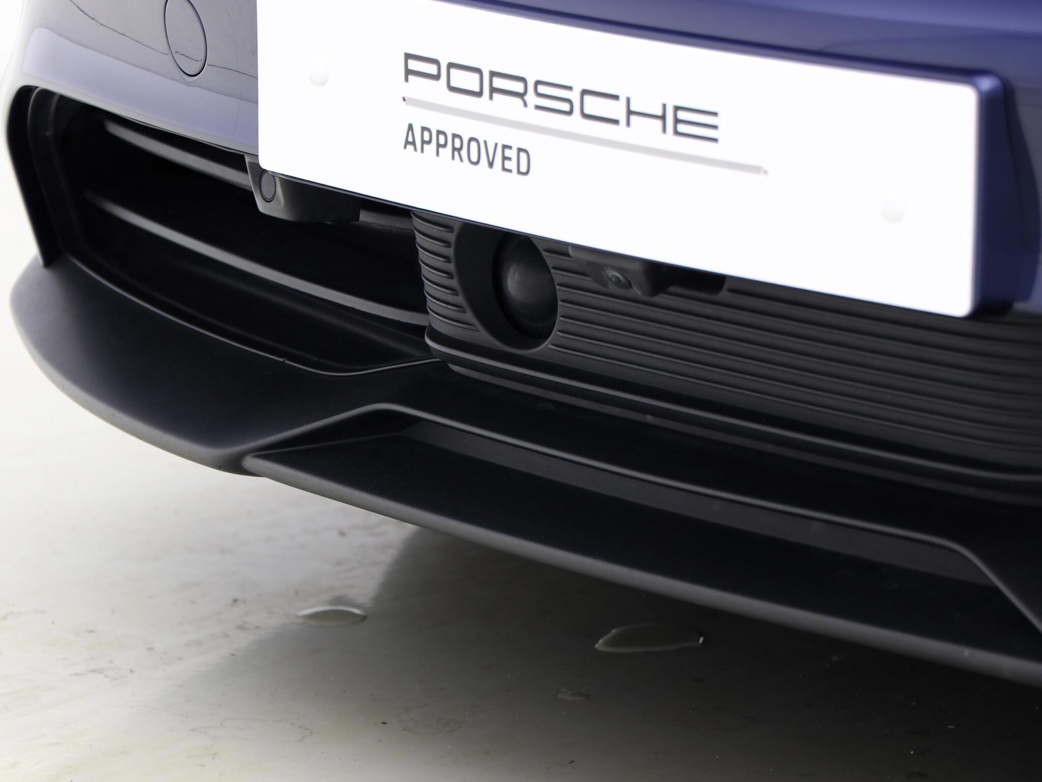 Porsche Taycan view 23