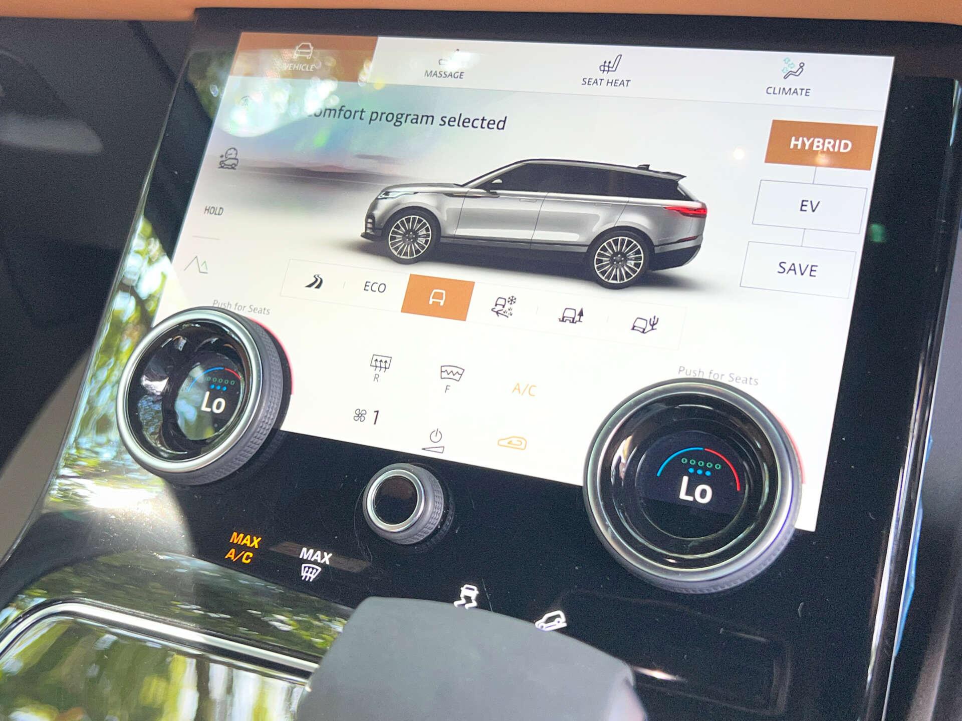 Land Rover Range Rover Velar view 42