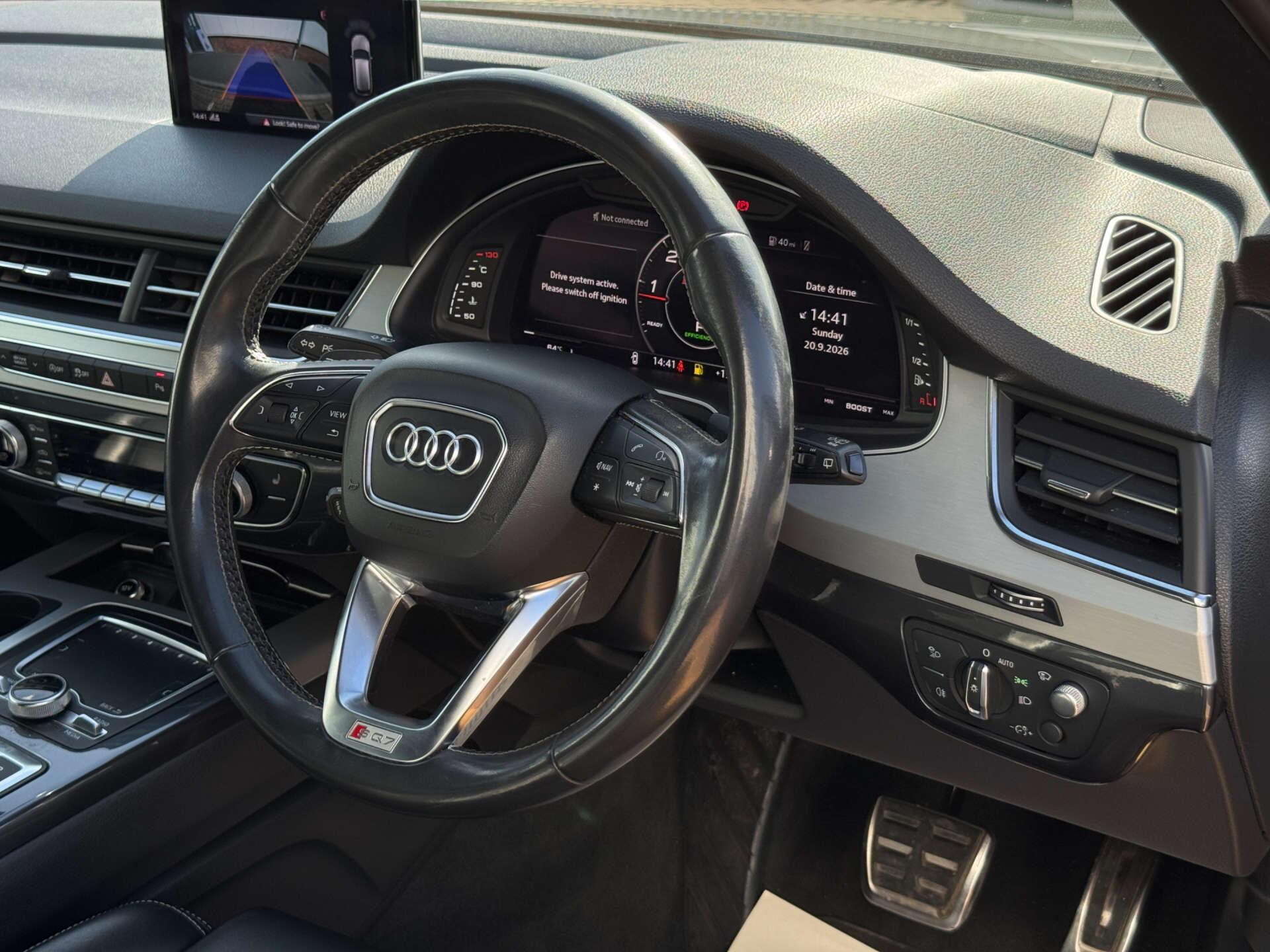 Audi SQ7 view 49