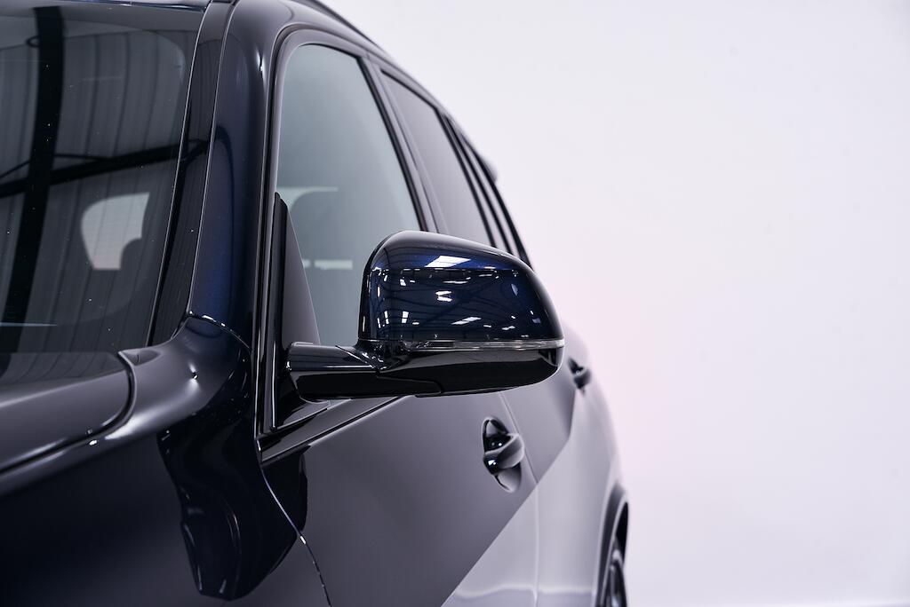 BMW X5 view 7