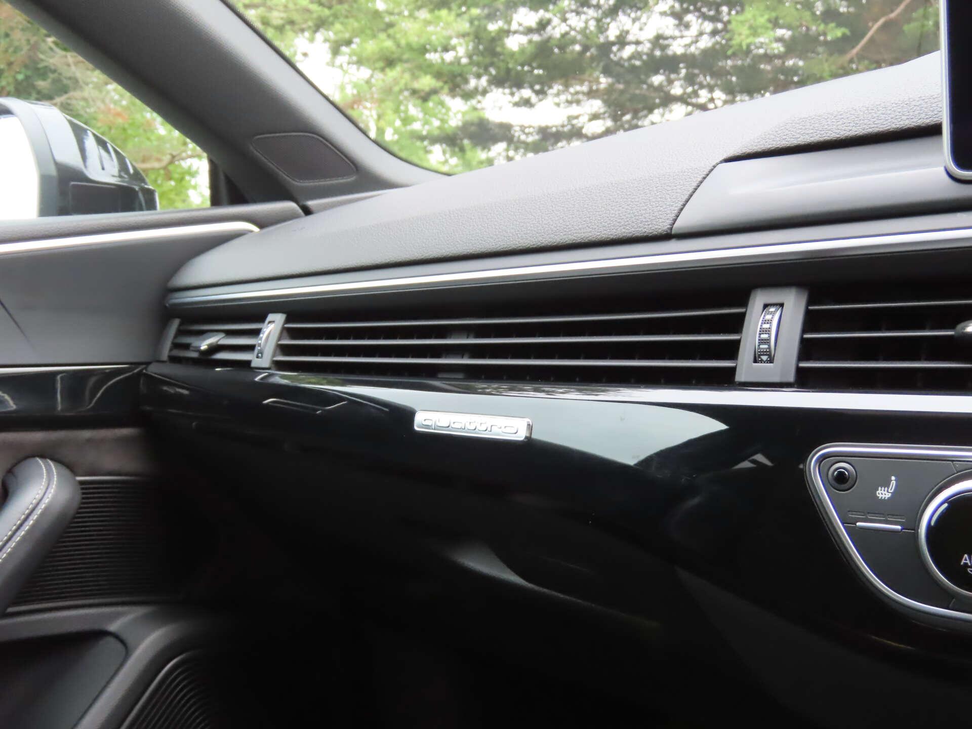 Audi RS5 view 19