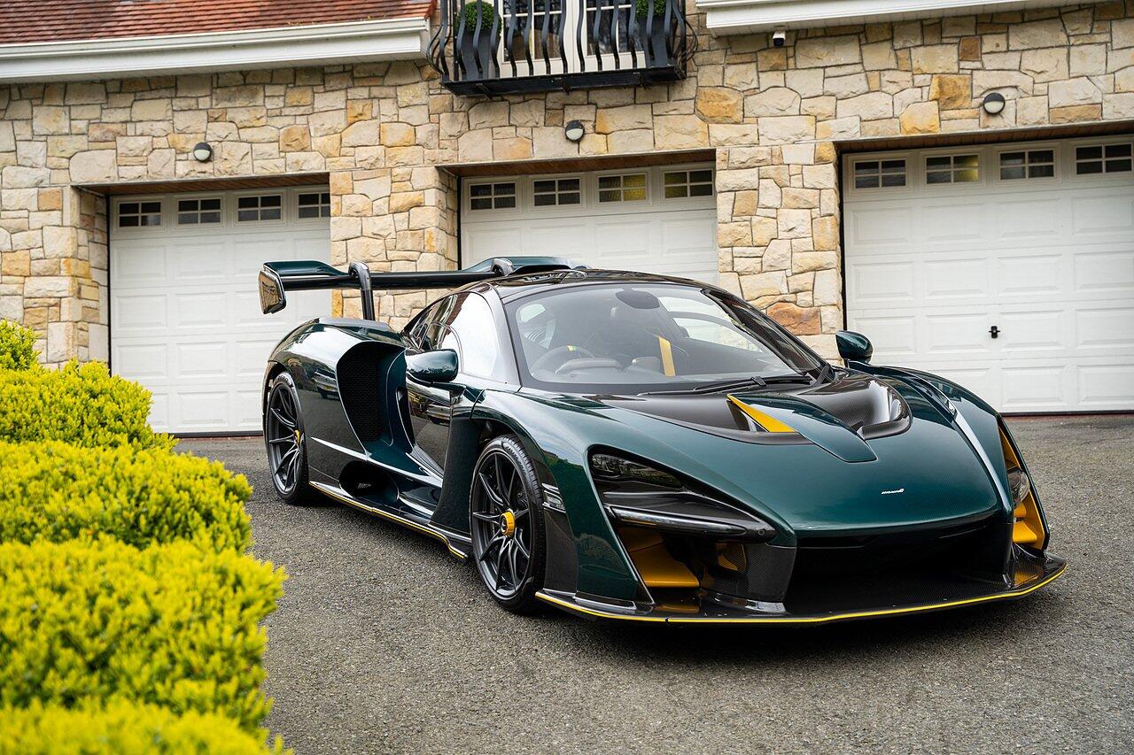 Mclaren Senna view 98