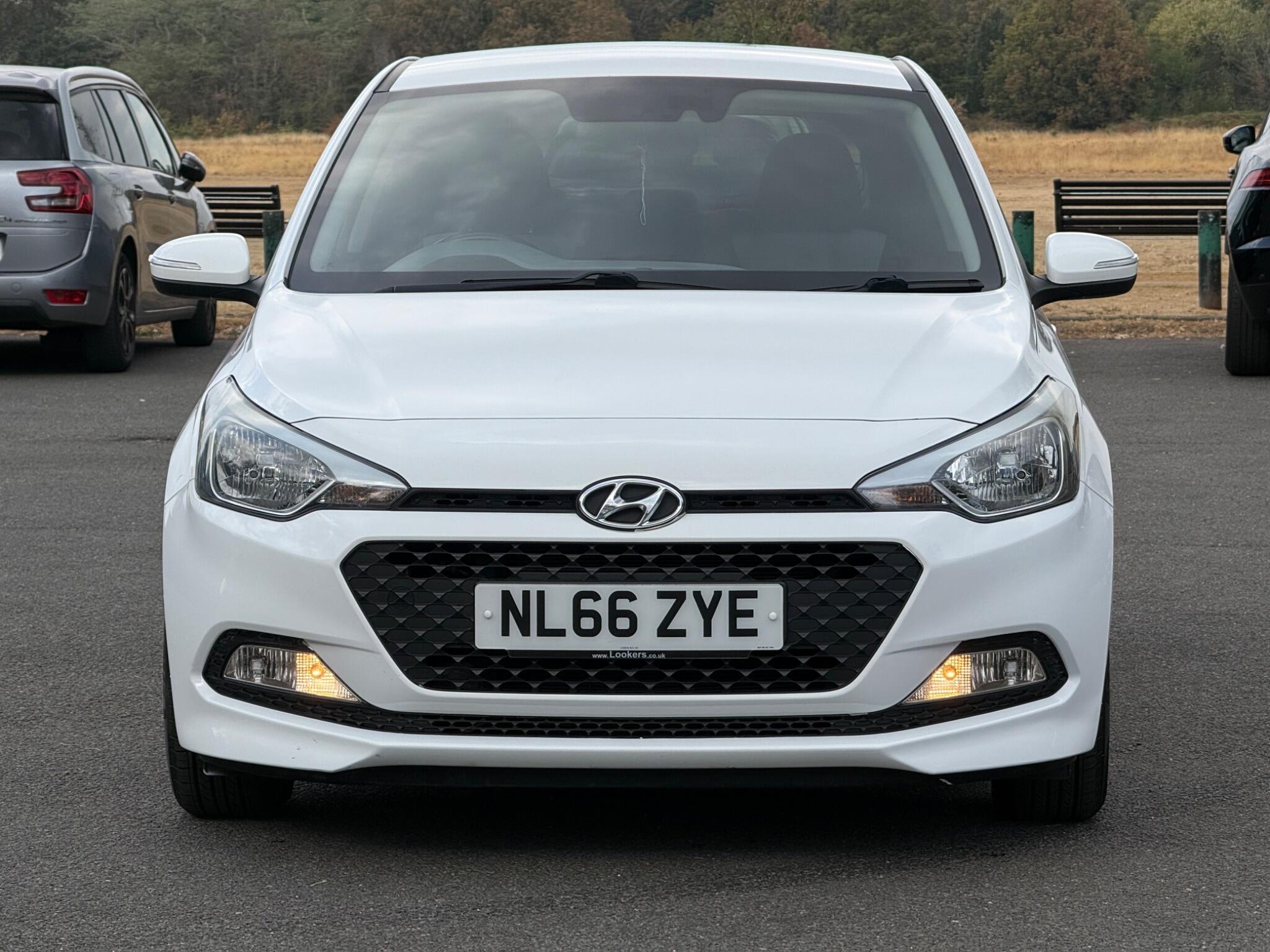 Hyundai I20 view 15