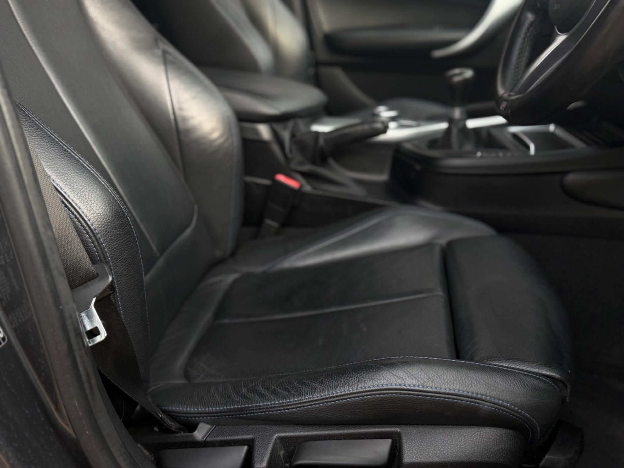 BMW 1 Series view 15
