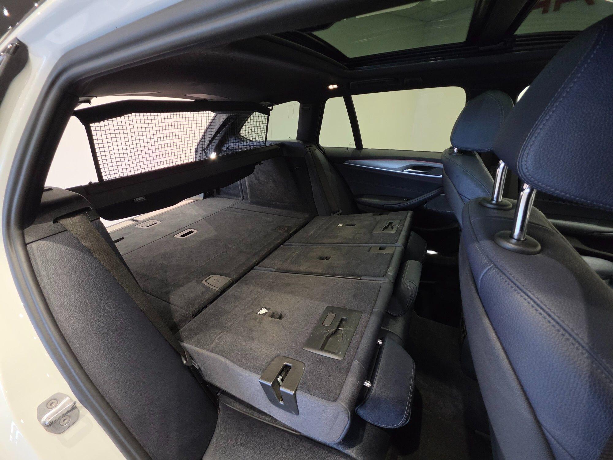 BMW 5 Series view 55