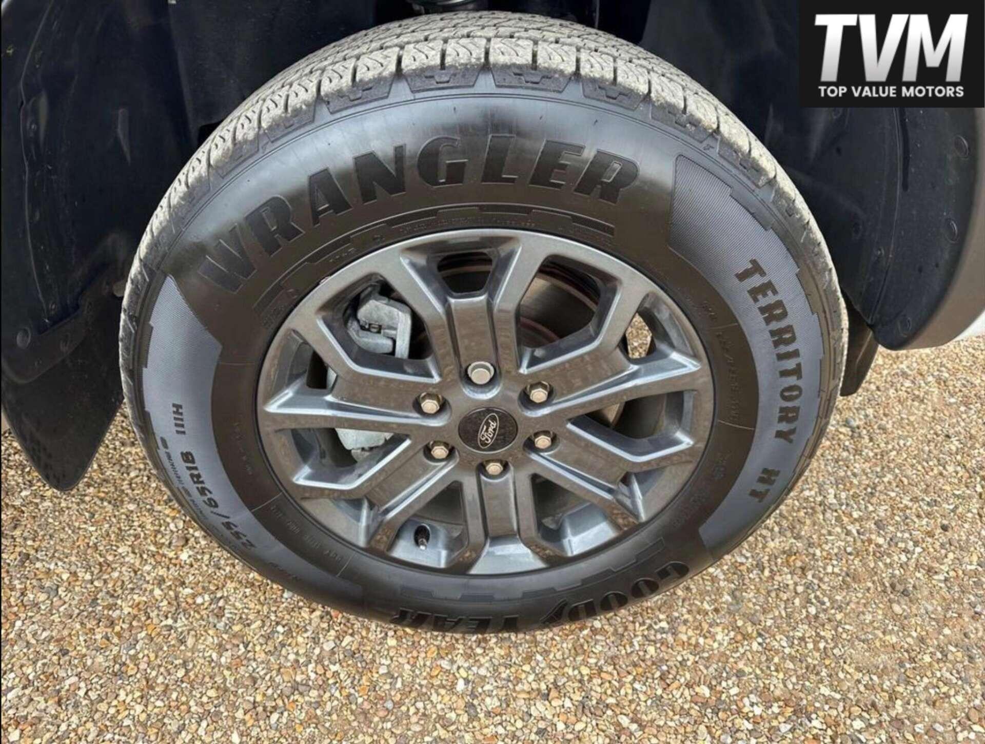 Ford Ranger view 13