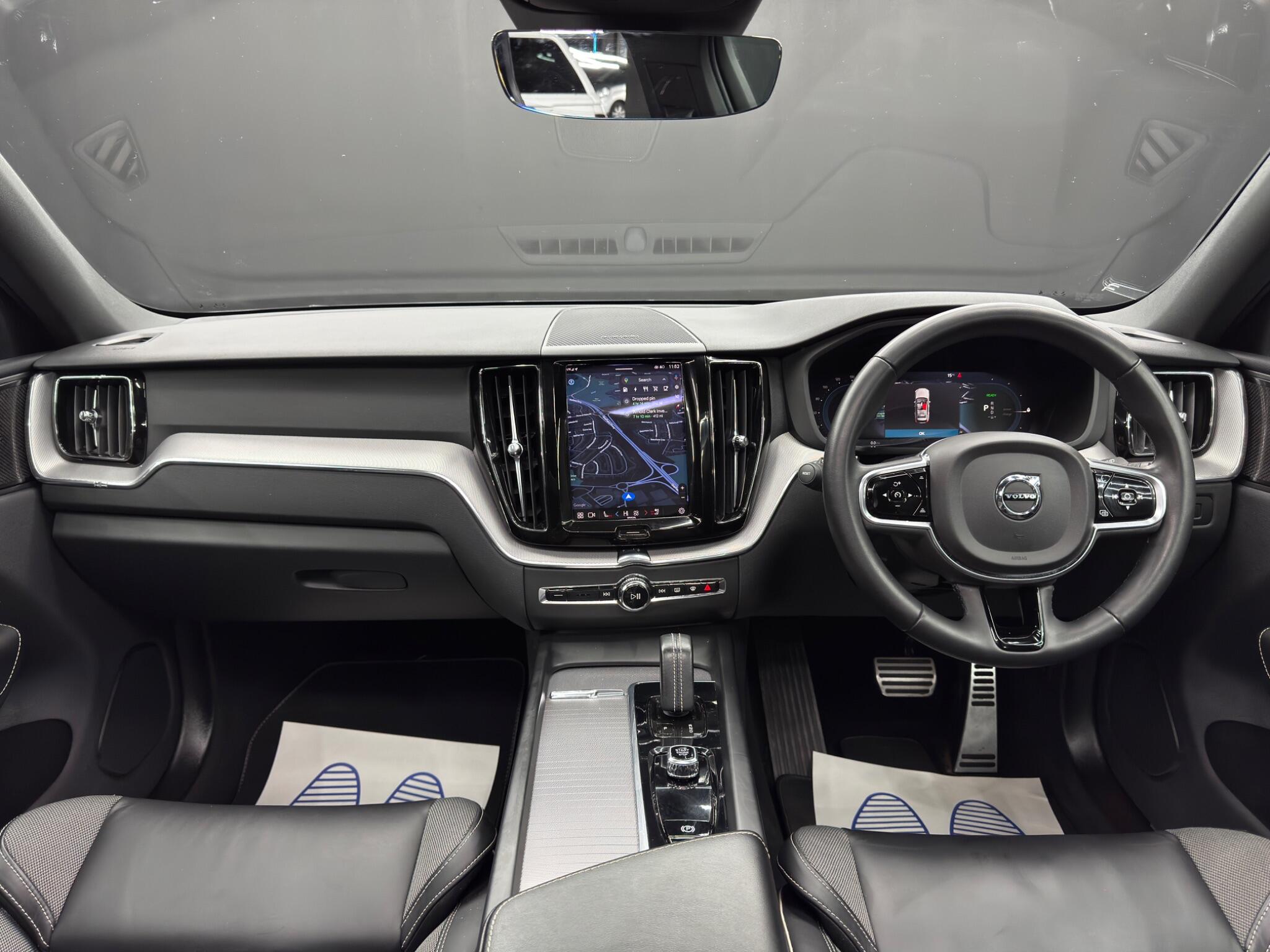 Volvo XC60 view 10
