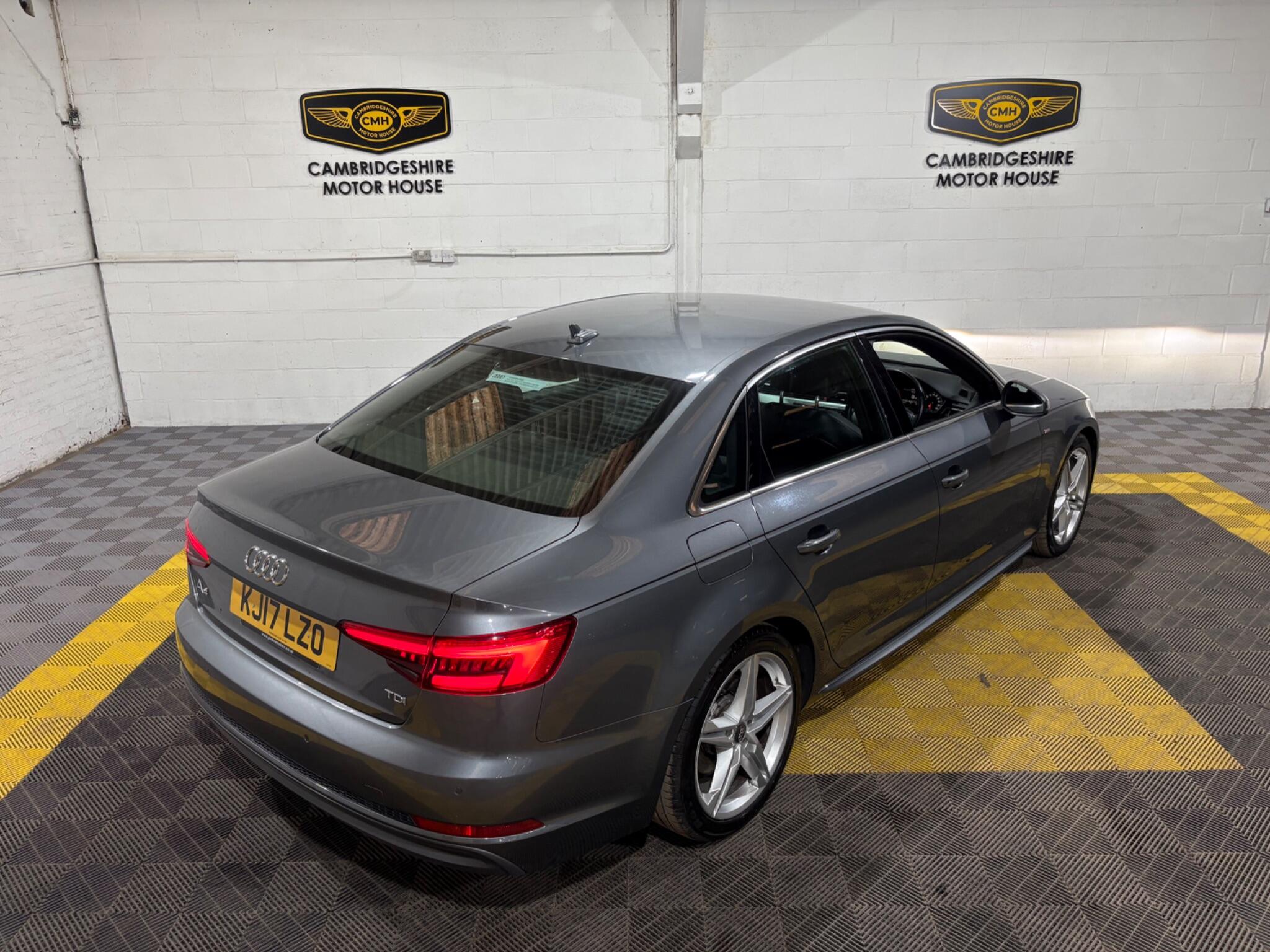Audi A4 view 15