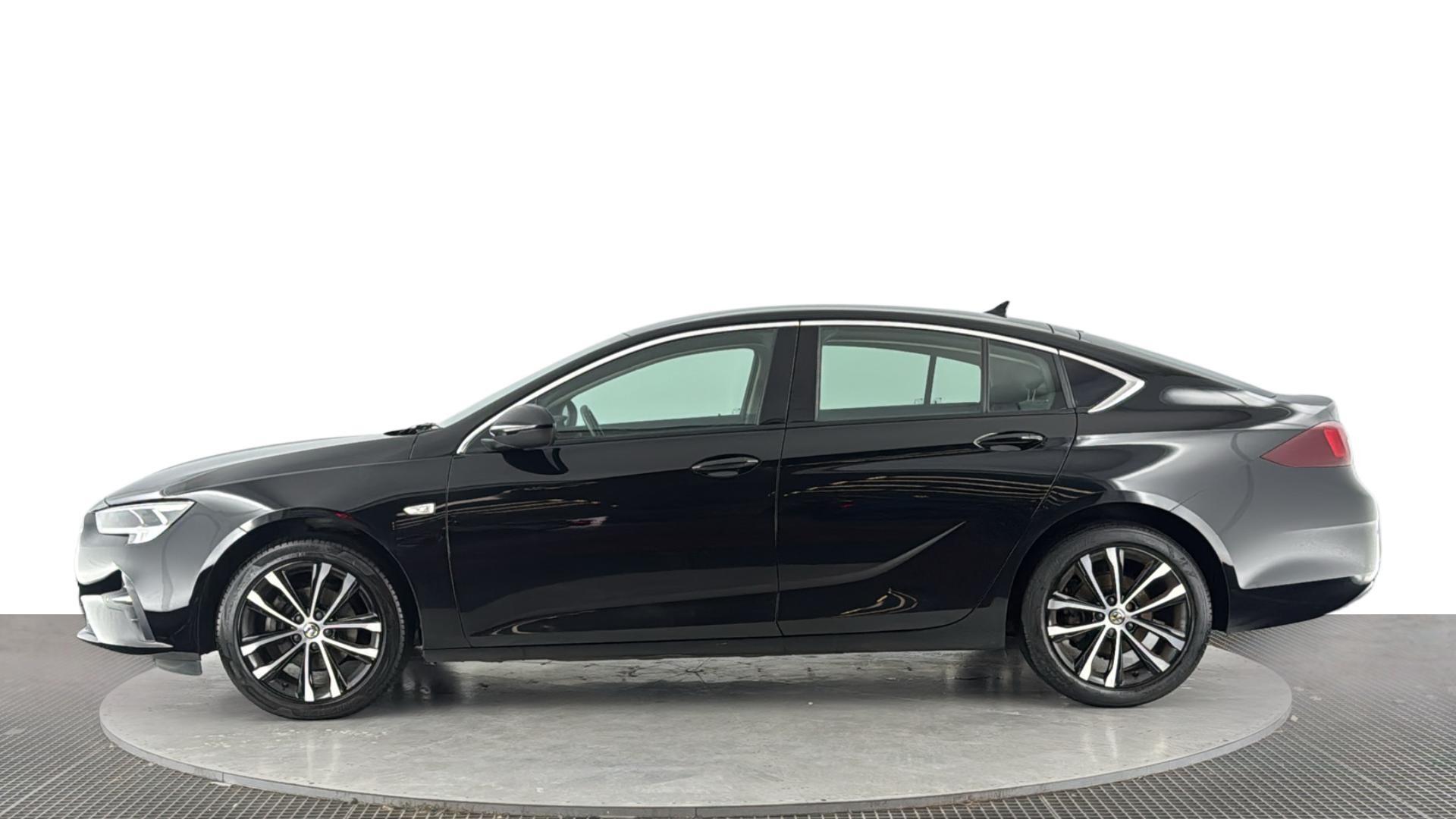 Vauxhall Insignia view 7