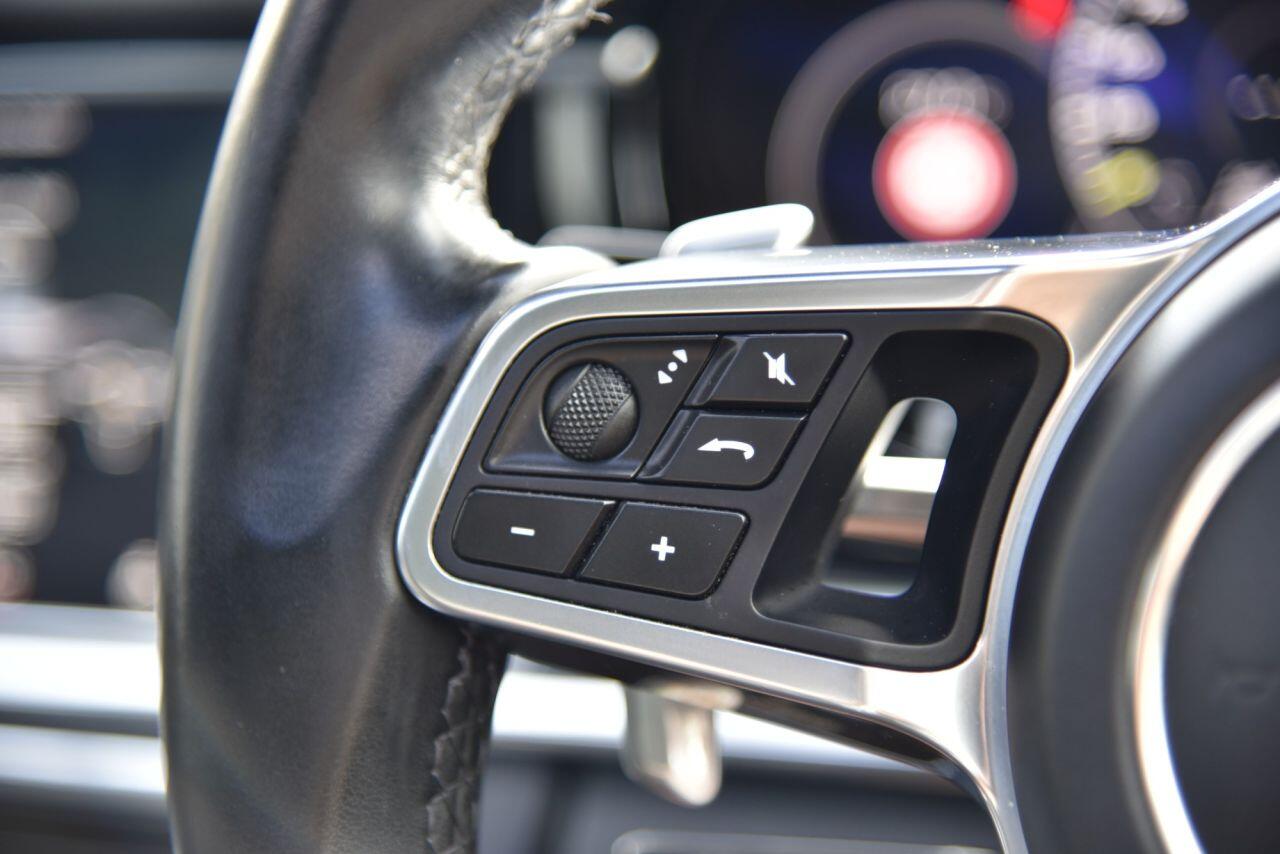 Porsche Panamera view 30