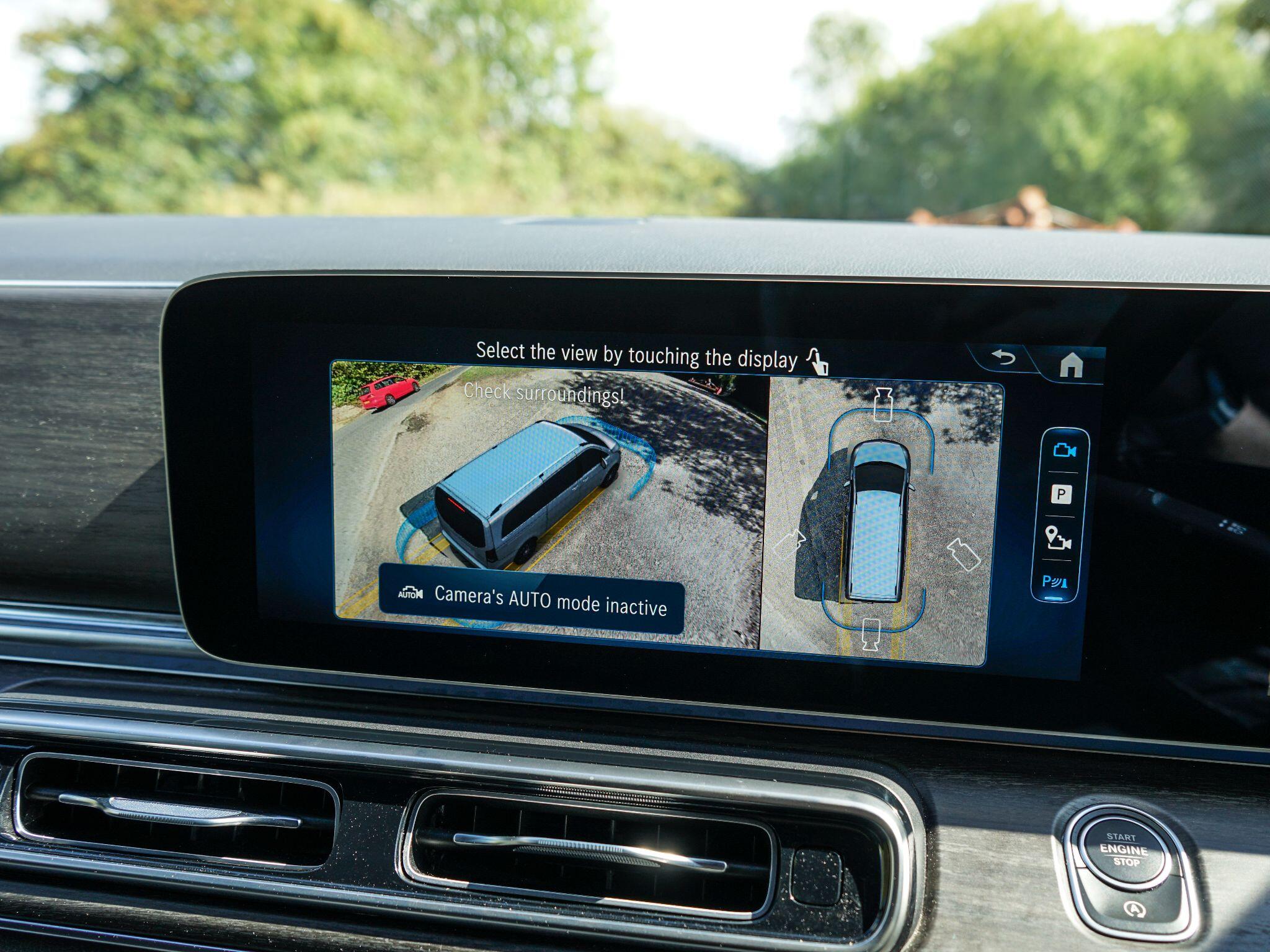 Mercedes-Benz V Class view 24