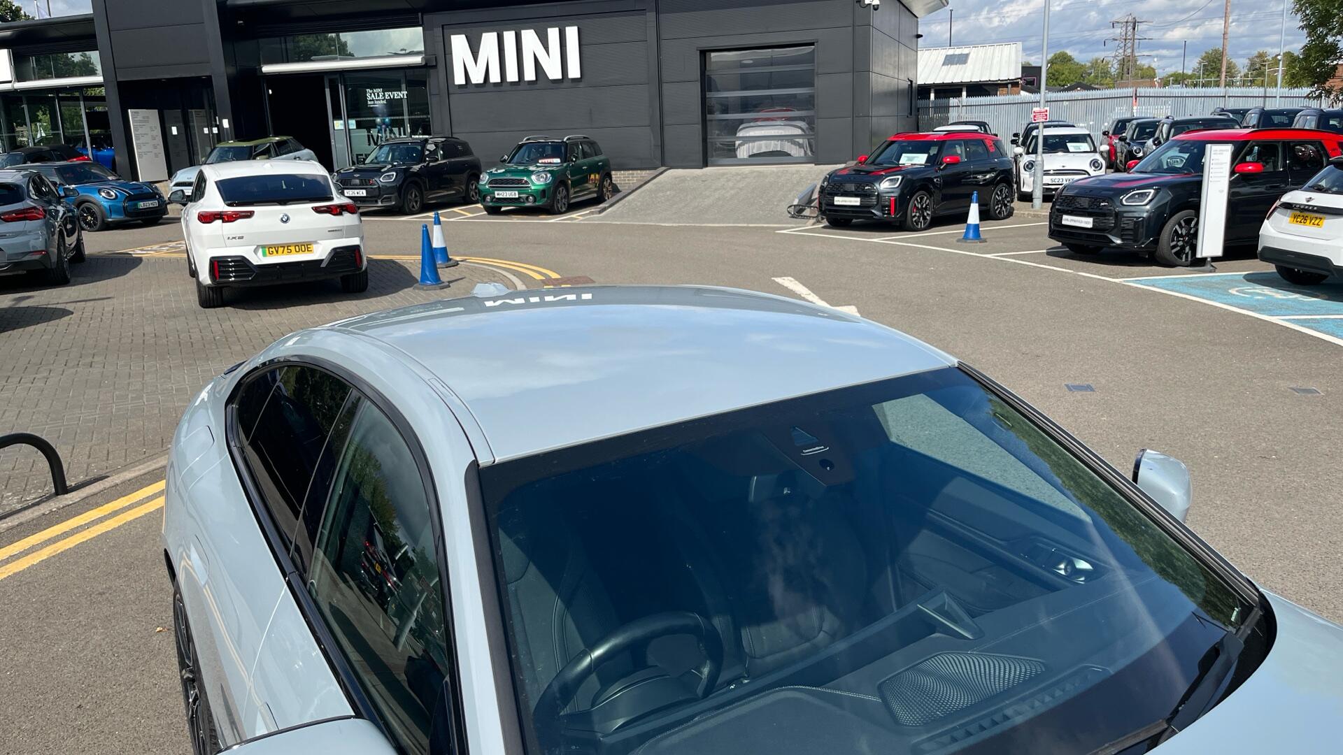 BMW i4 view 21