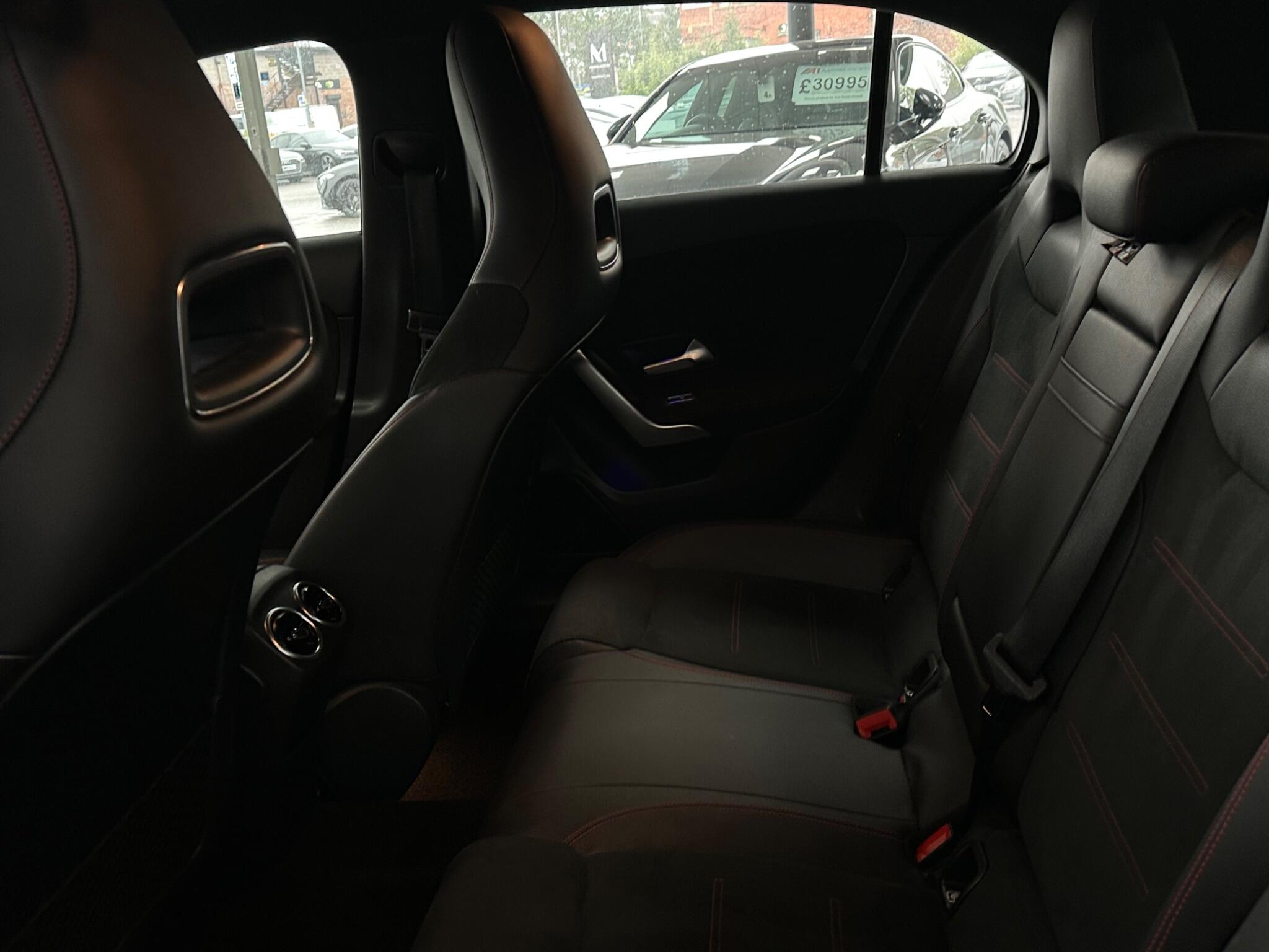 Mercedes-Benz A Class view 32