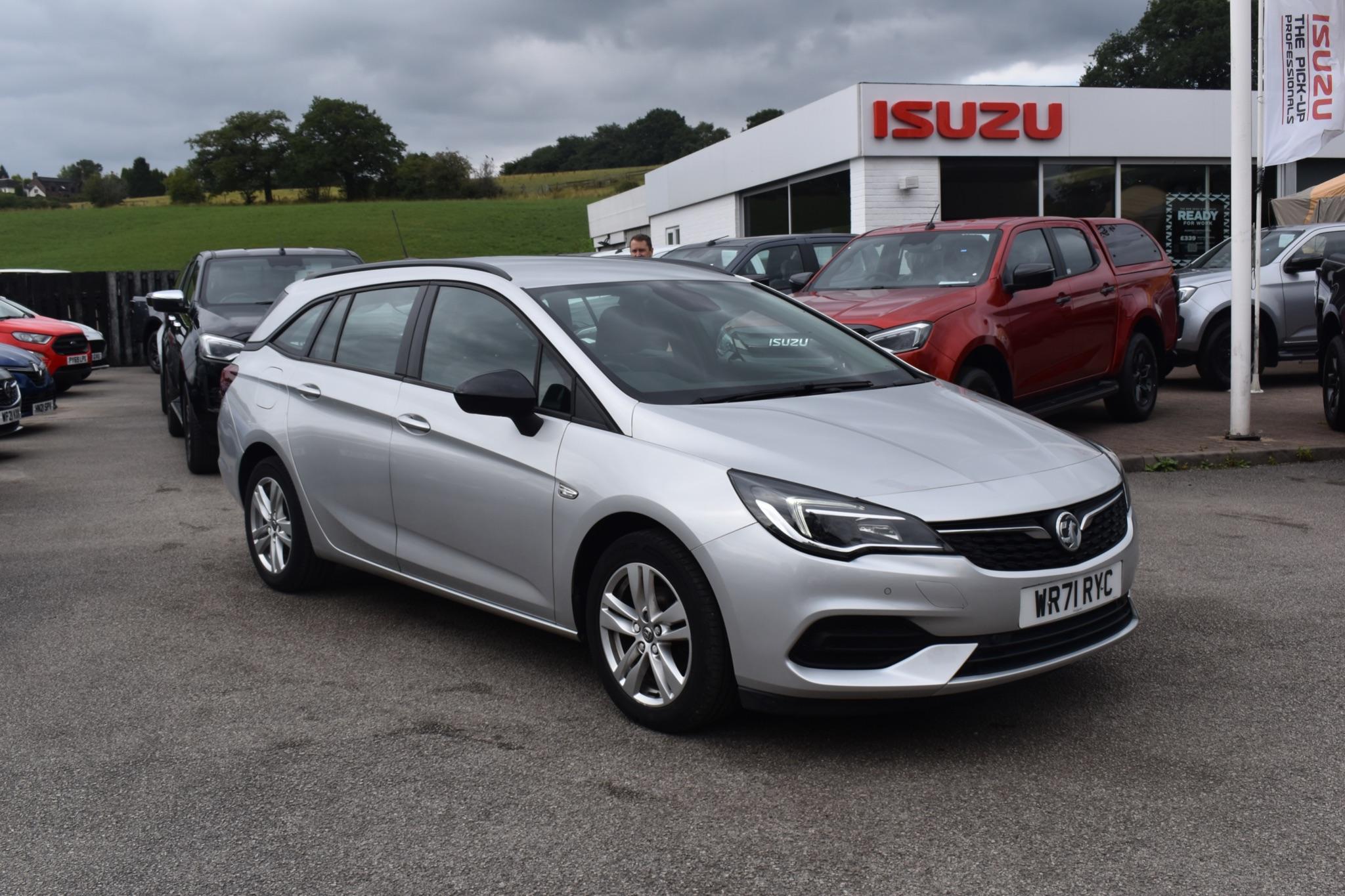 Astra - 1.2 Turbo Business Edition Nav Sports Tourer Euro 6 (s/s) 5dr - Image 13