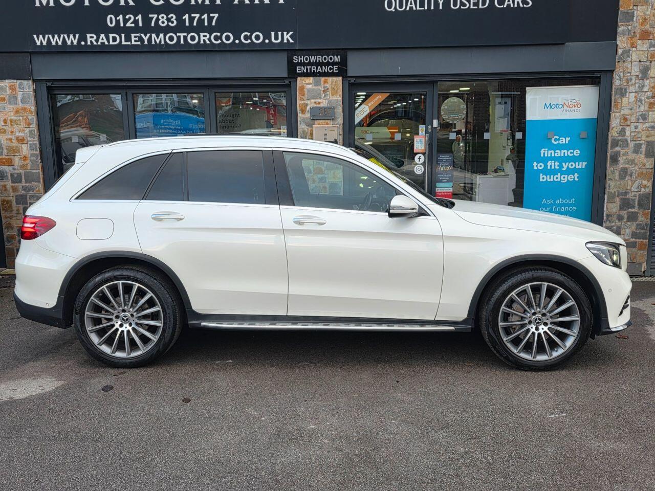Mercedes-Benz GLC view 5