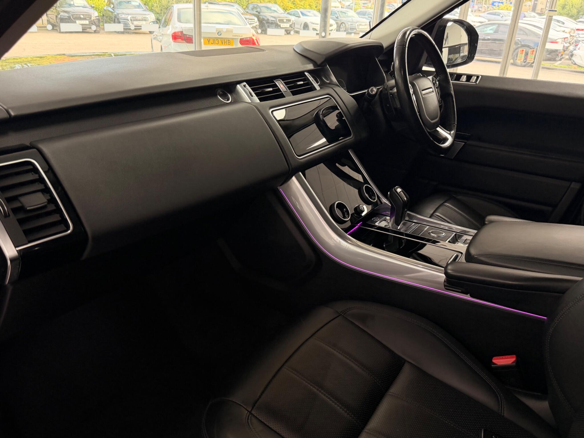 Land Rover Range Rover Sport view 15