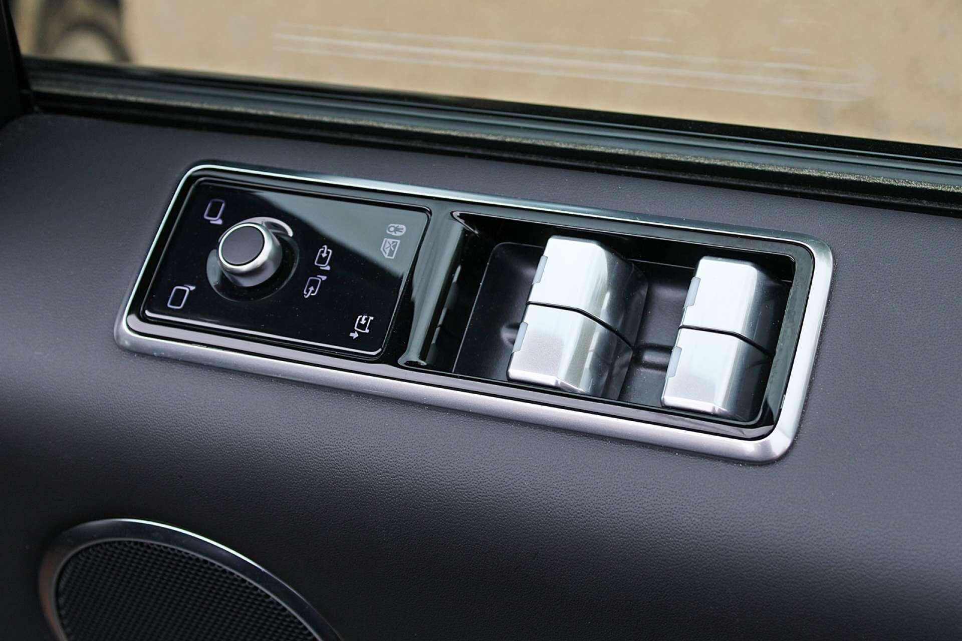 Land Rover Range Rover Sport view 36