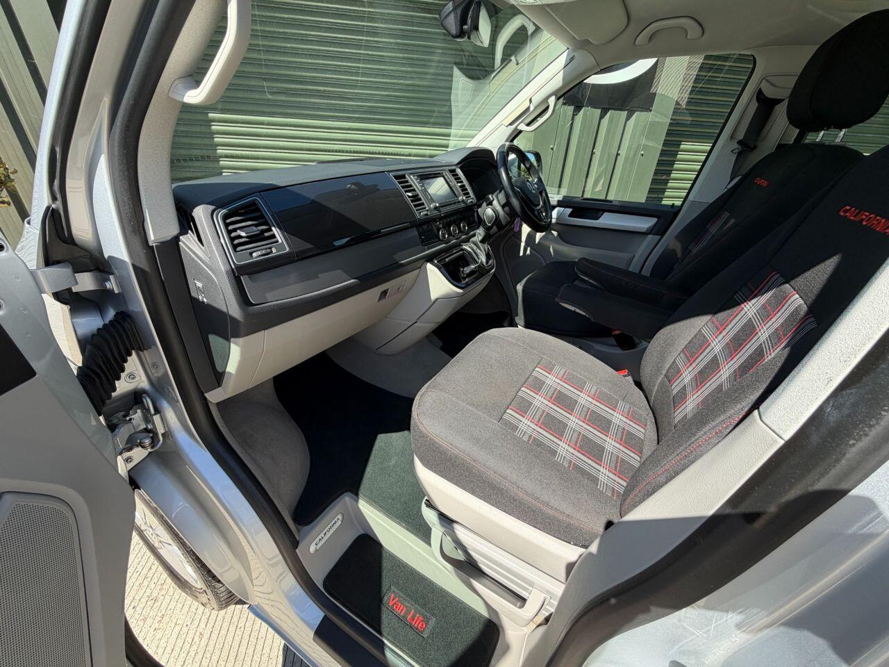 Volkswagen California view 20