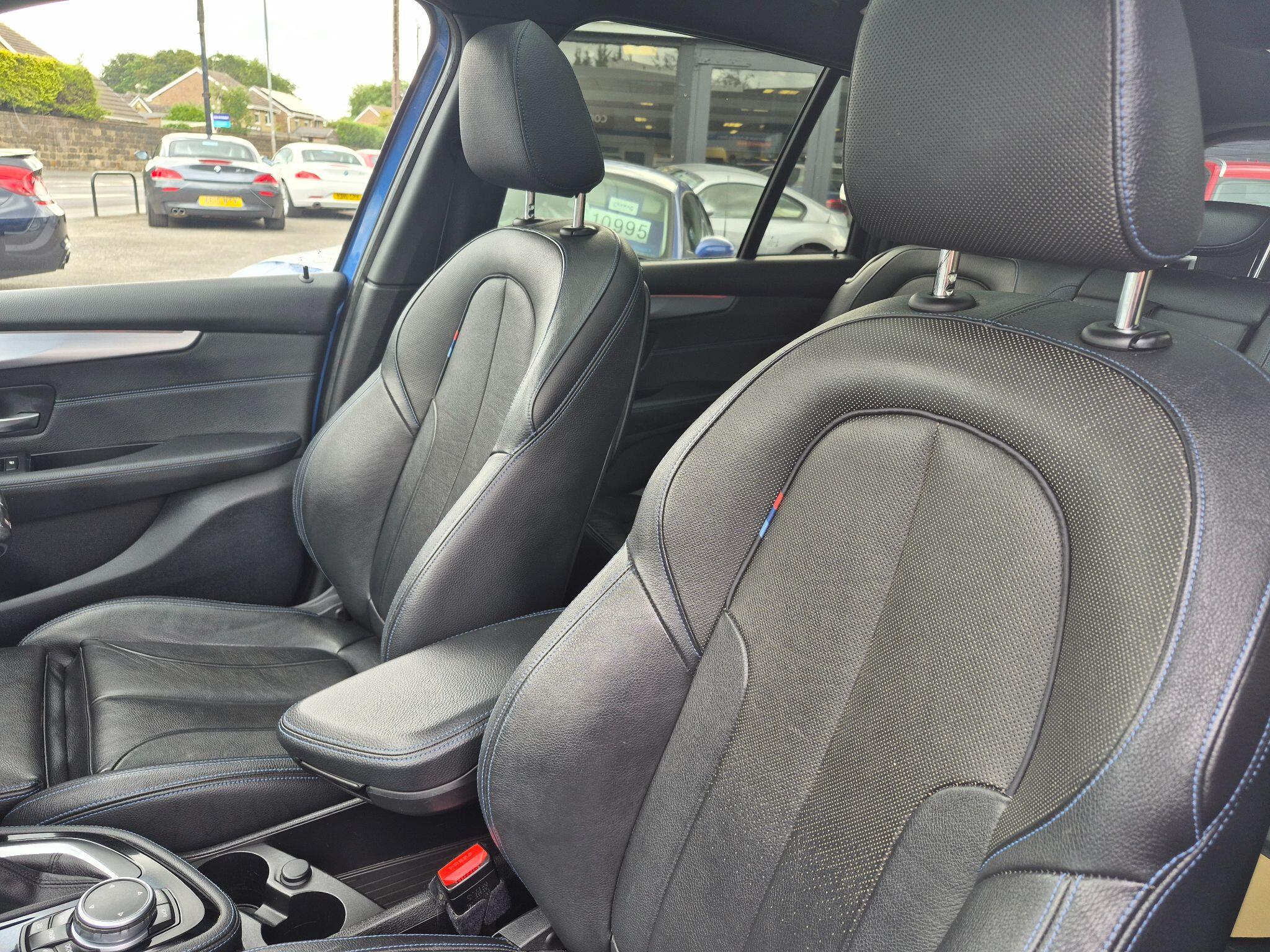BMW 2 Series view 12