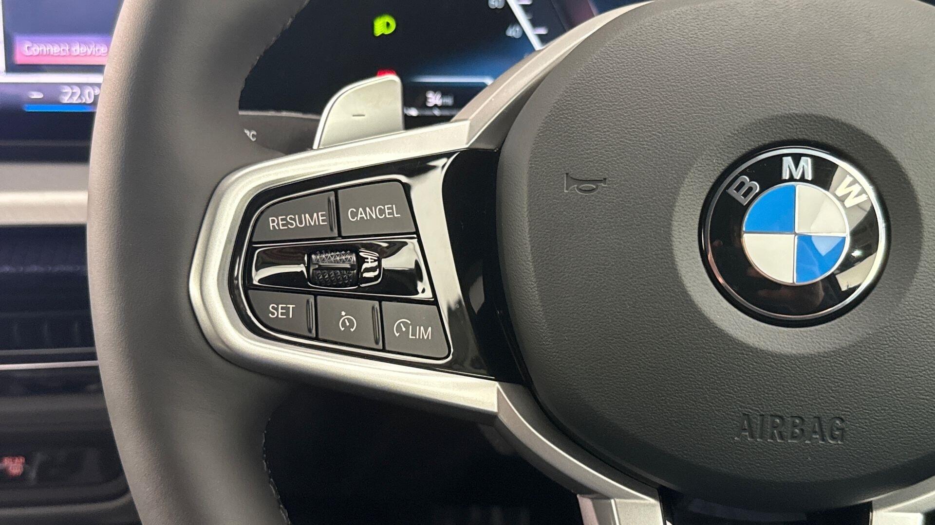 BMW 2 Series view 17