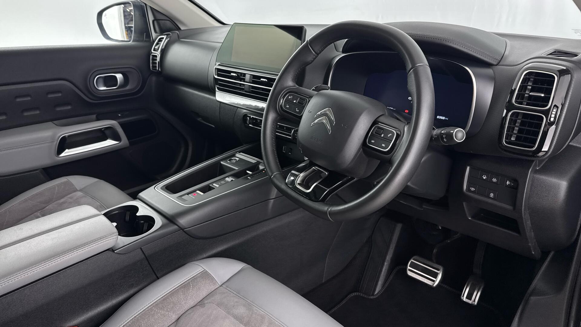 Citroen C5 Aircross view 9