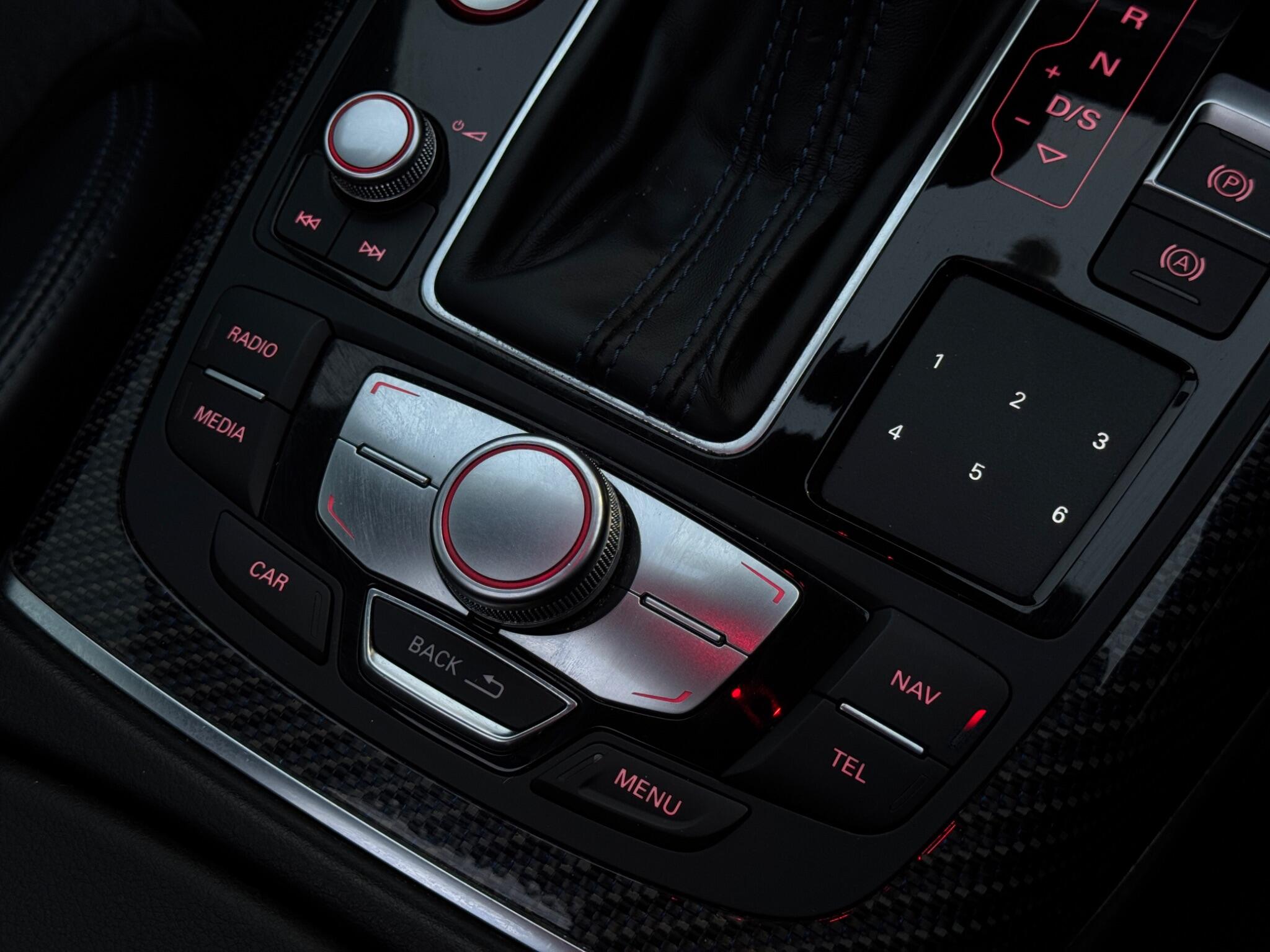 Audi RS6 view 36