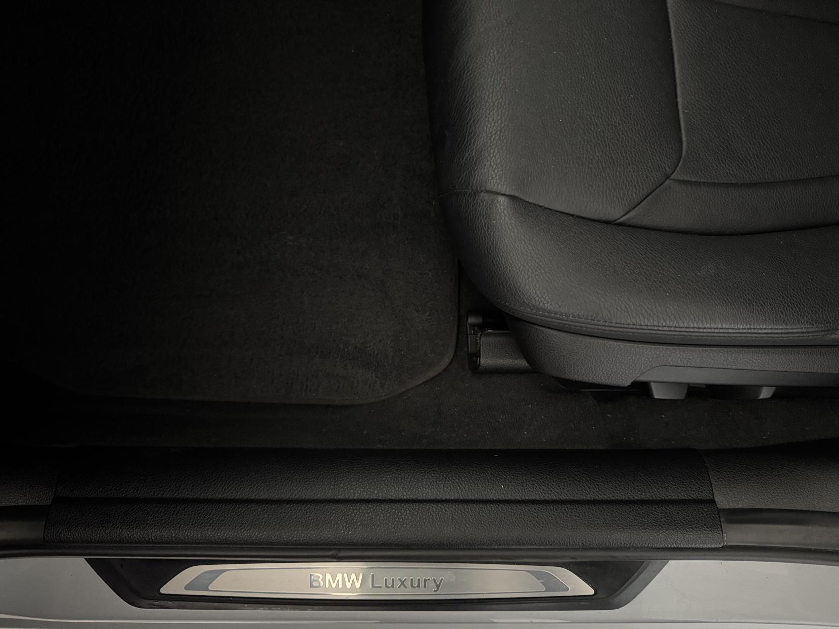 BMW 3 Series view 78
