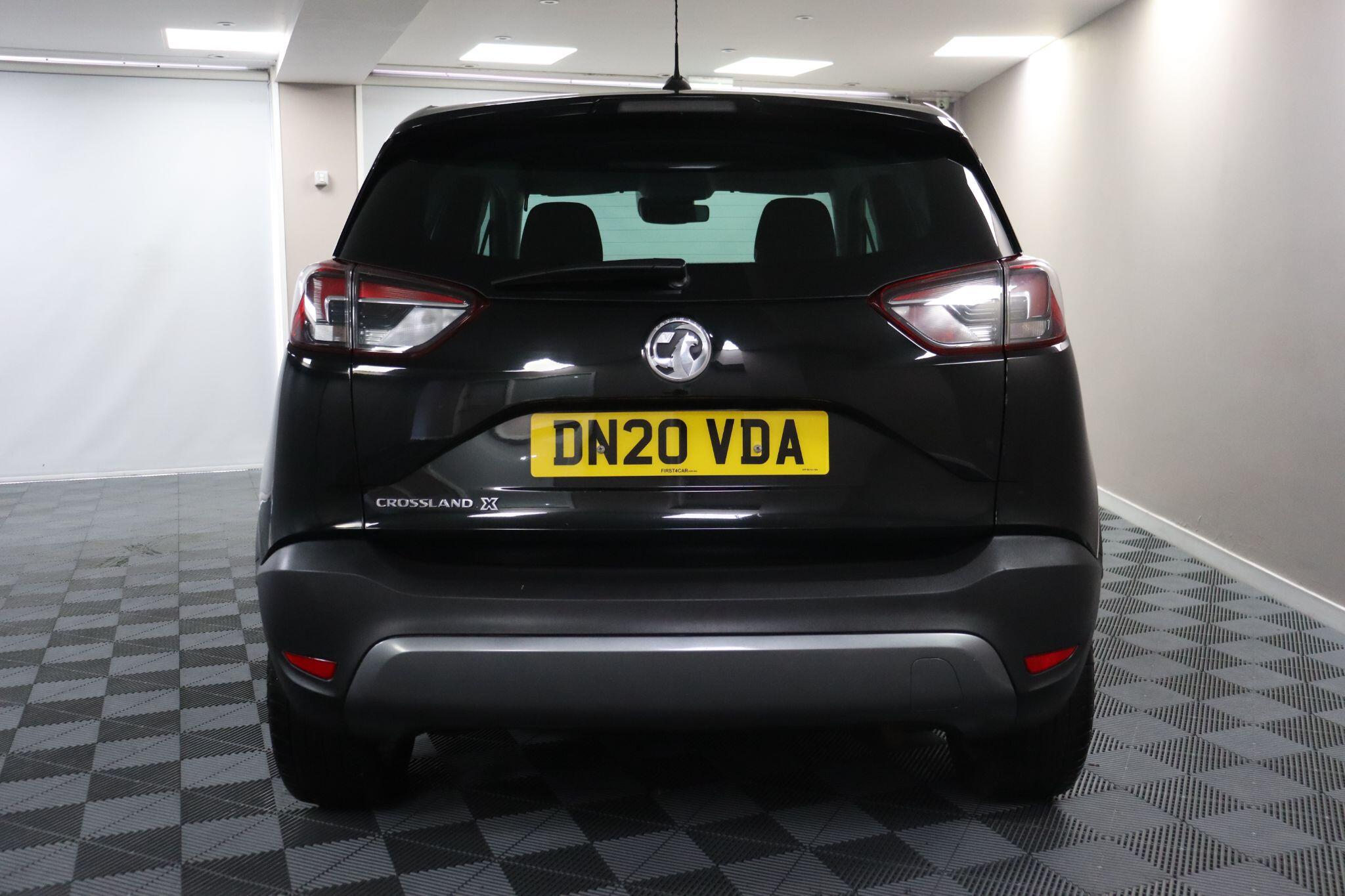 Vauxhall Crossland X view 8
