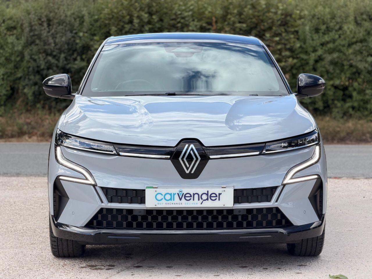 Renault Megane E-Tech view 9