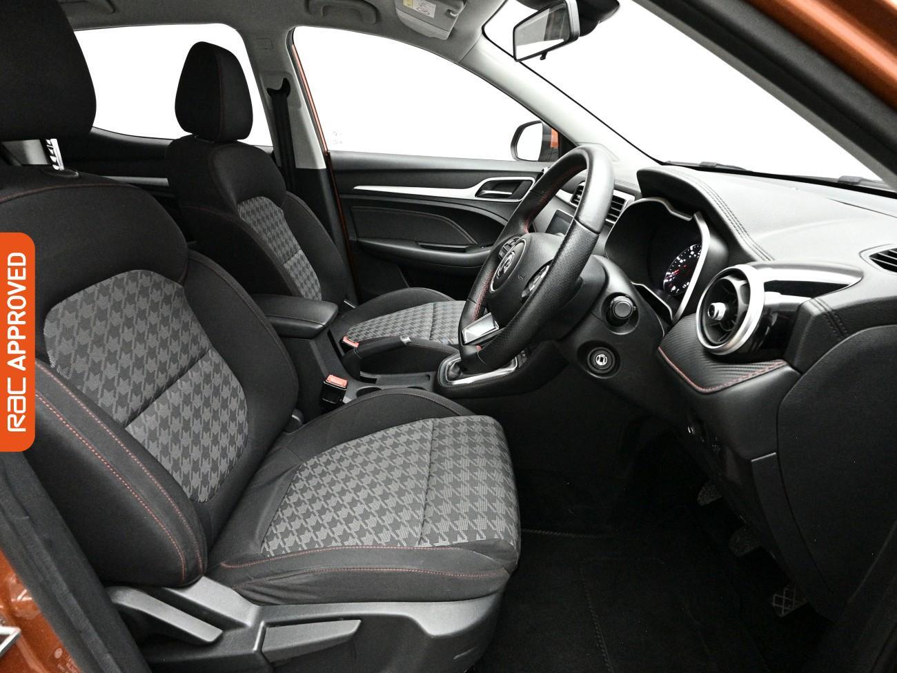 MG ZS view 12