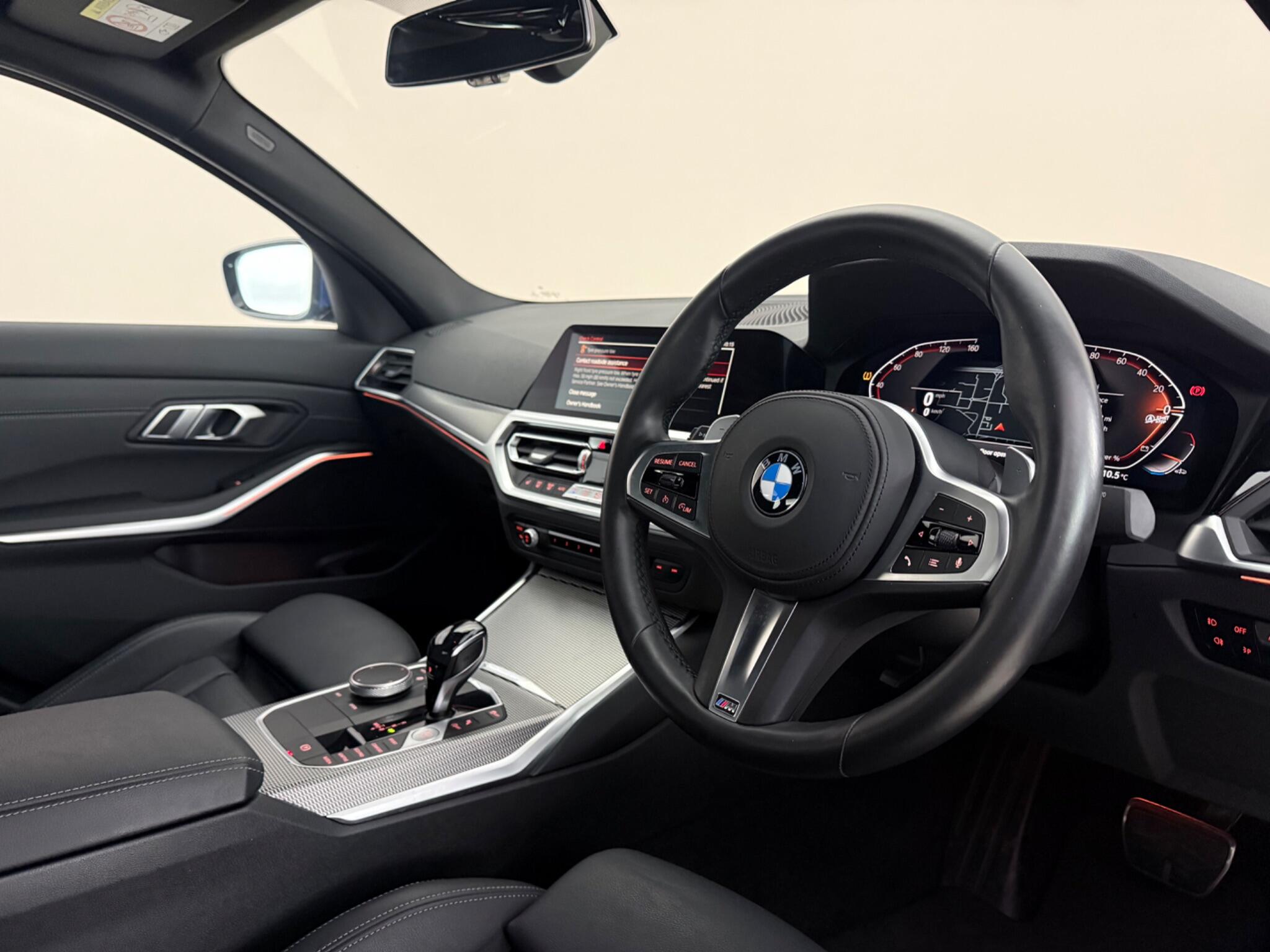 BMW 3 Series view 13