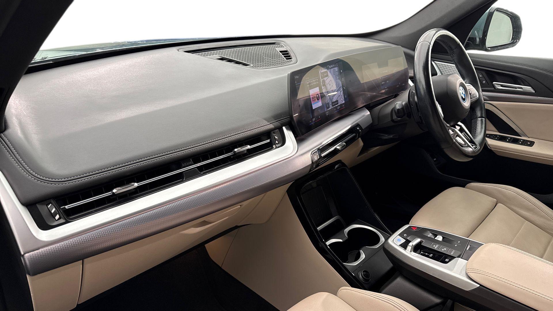 BMW iX1 view 7