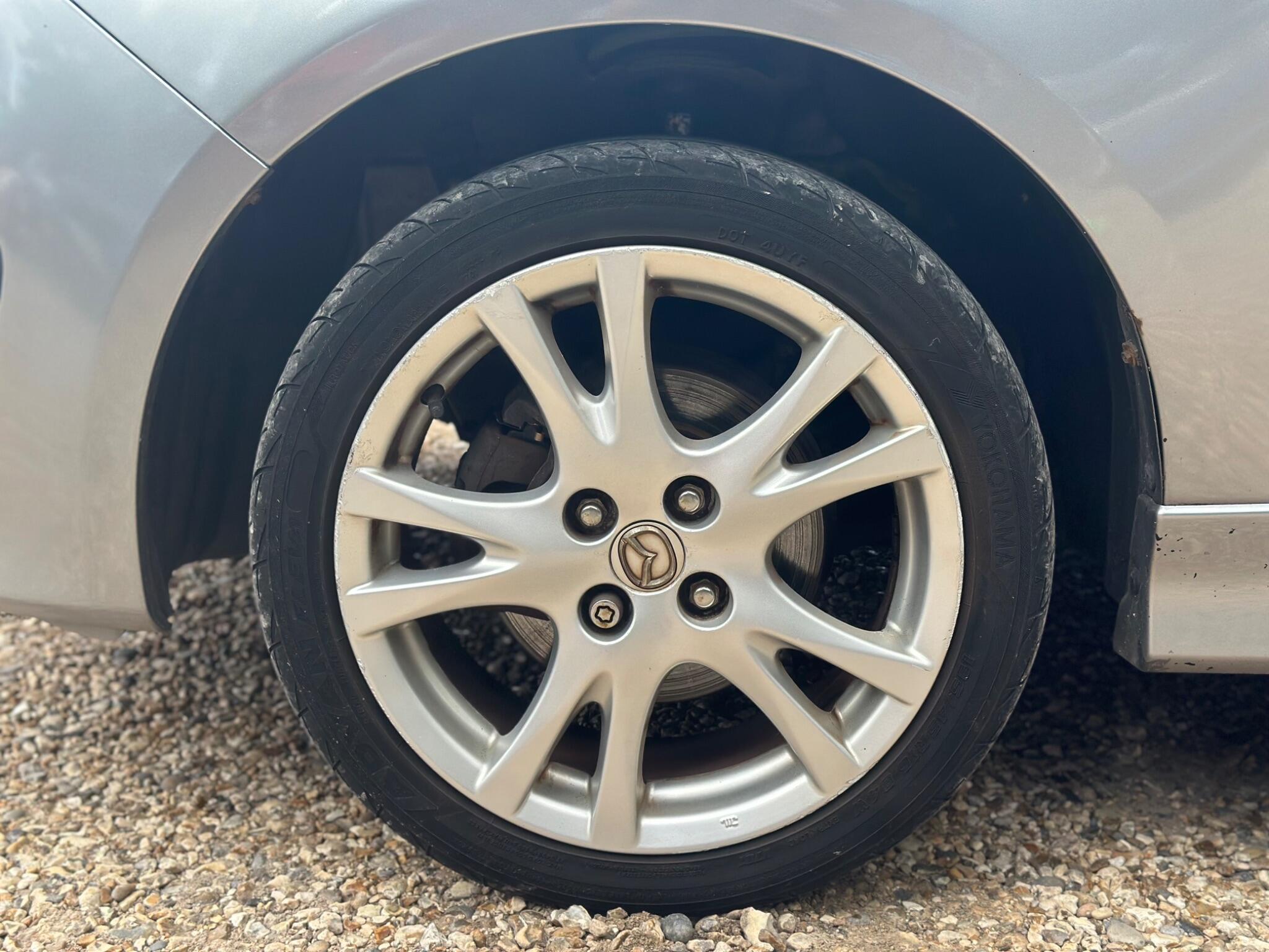 Mazda Mazda2 view 47