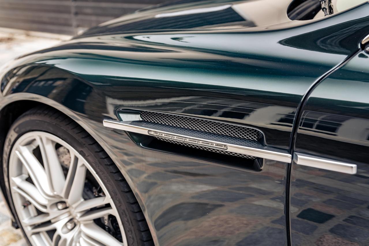 Aston Martin DBS view 9