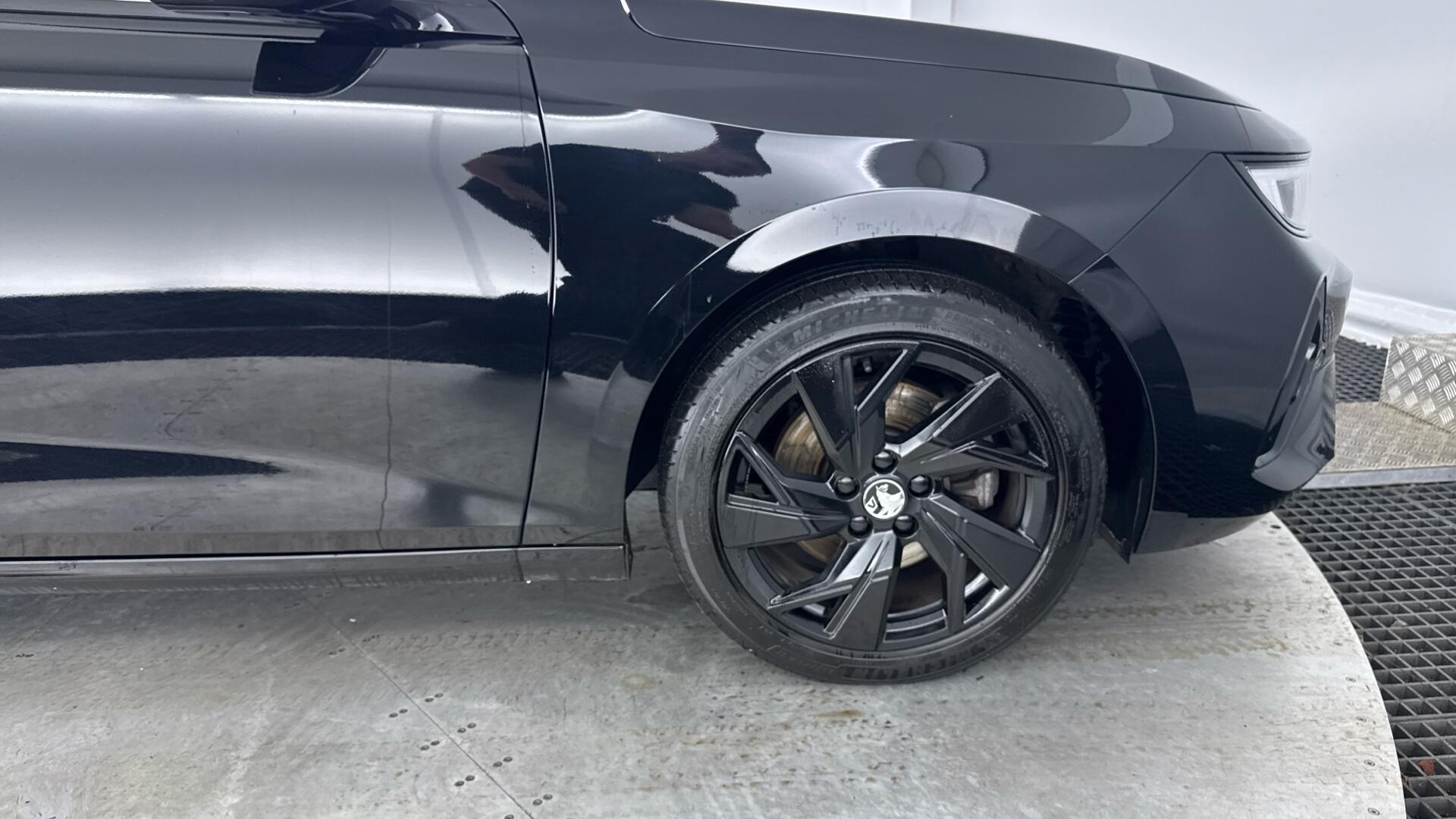Vauxhall Astra view 20