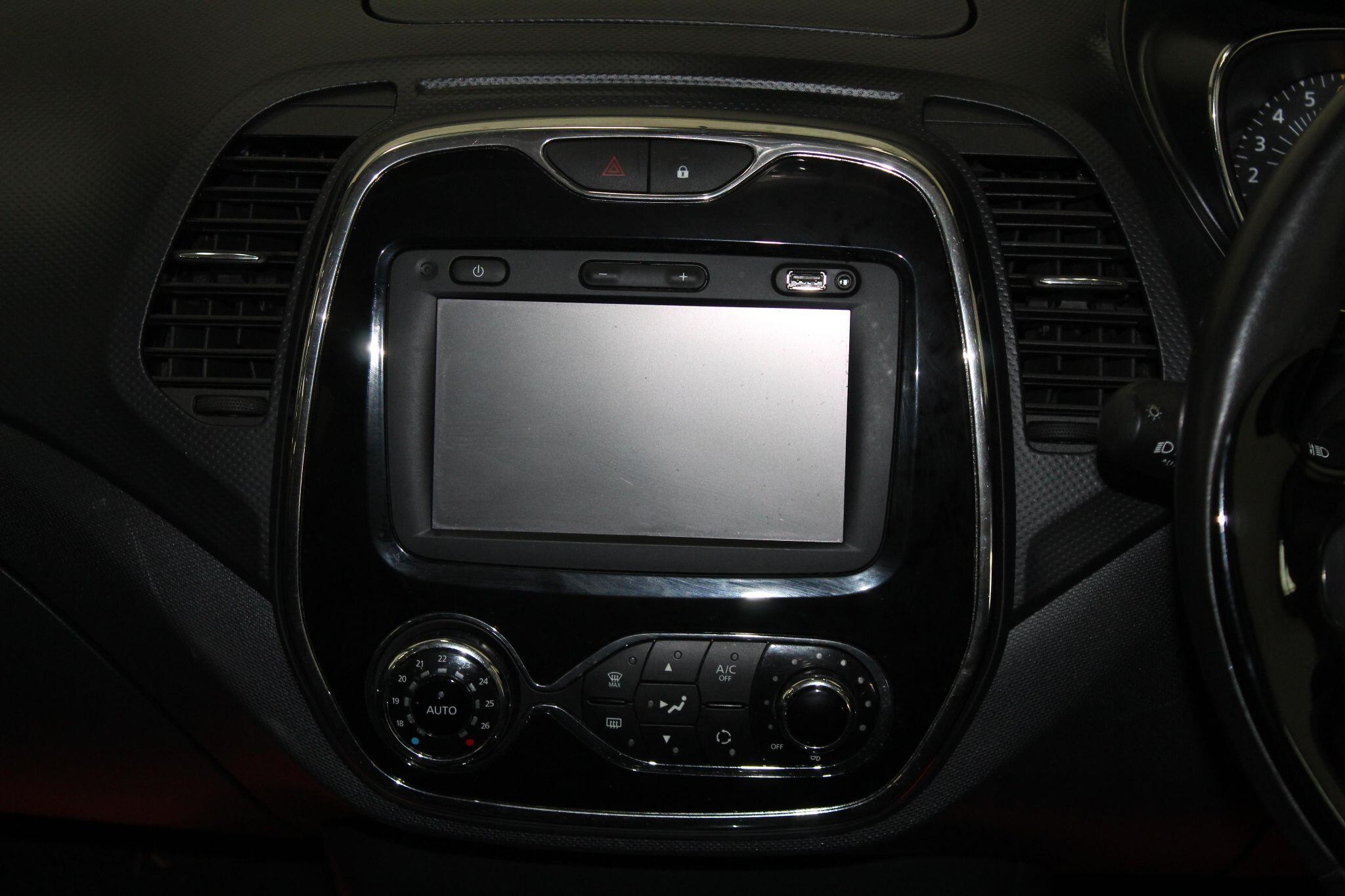 Renault Captur view 39