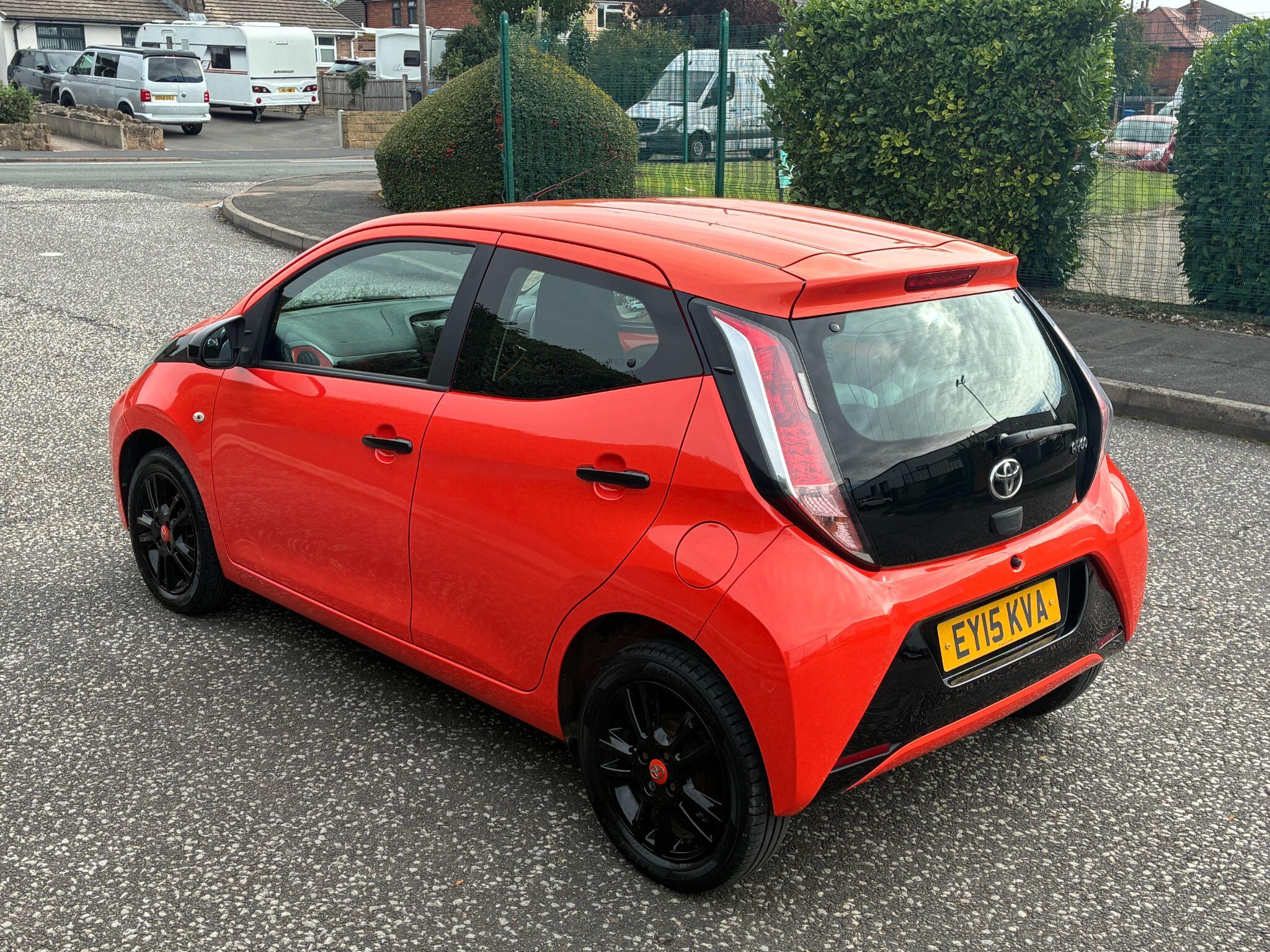 Toyota Aygo view 5