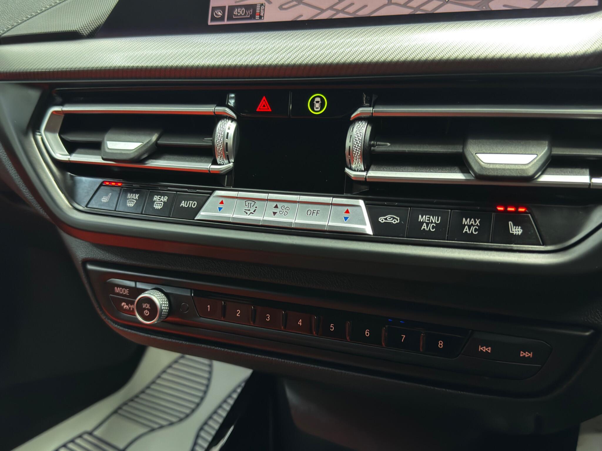 BMW 1 Series view 37