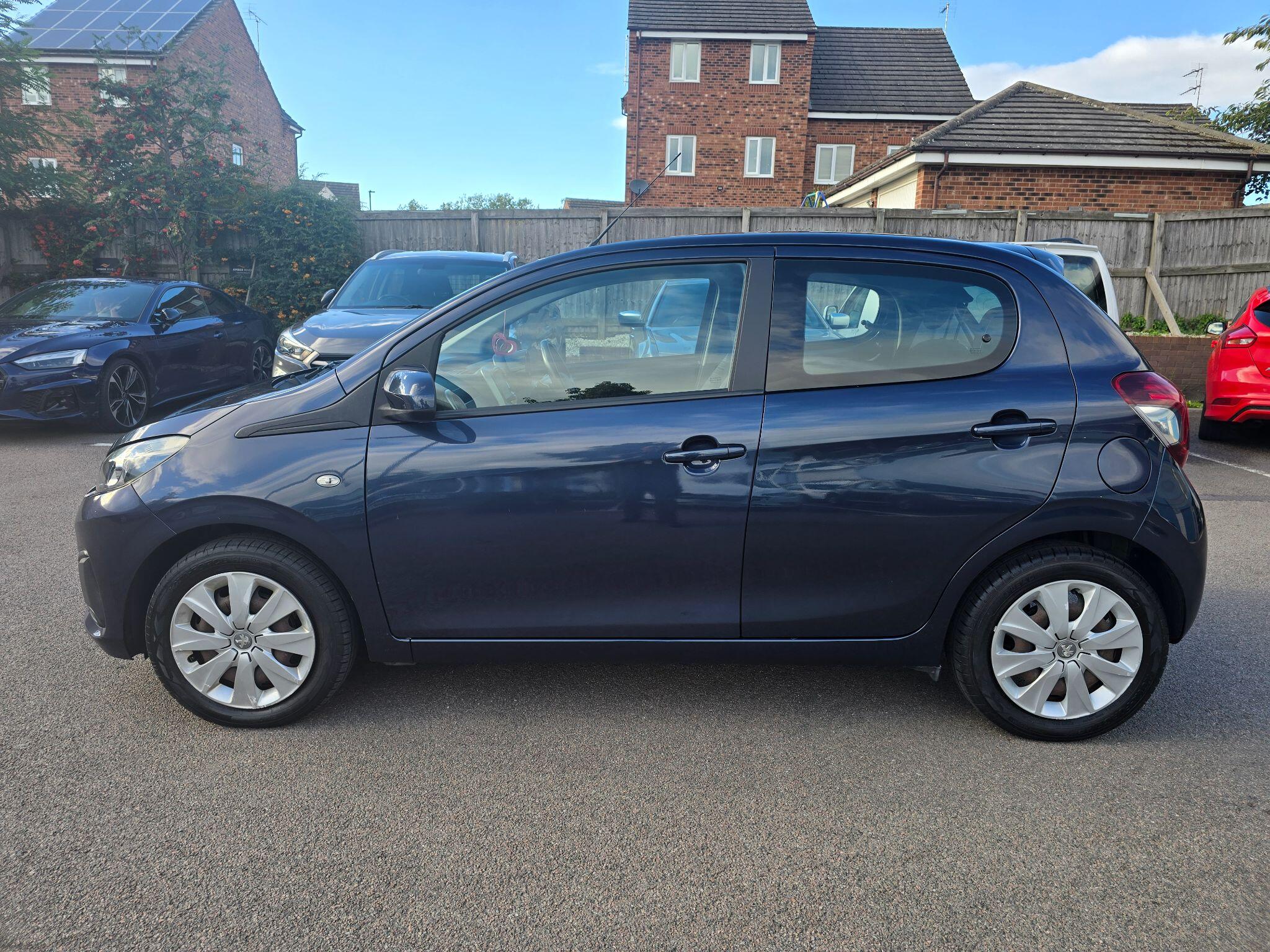 Peugeot 108 view 7