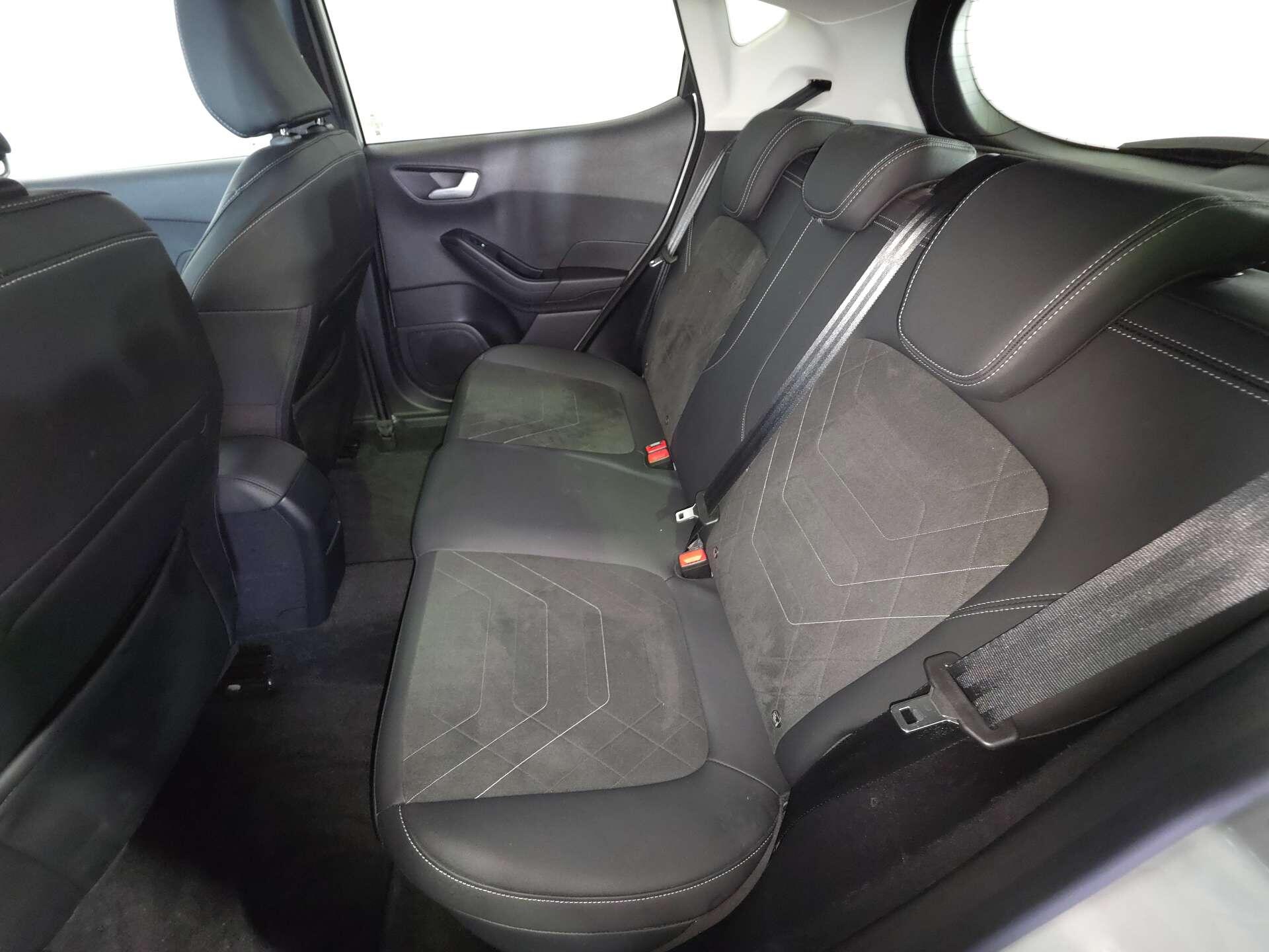 Ford Fiesta view 63