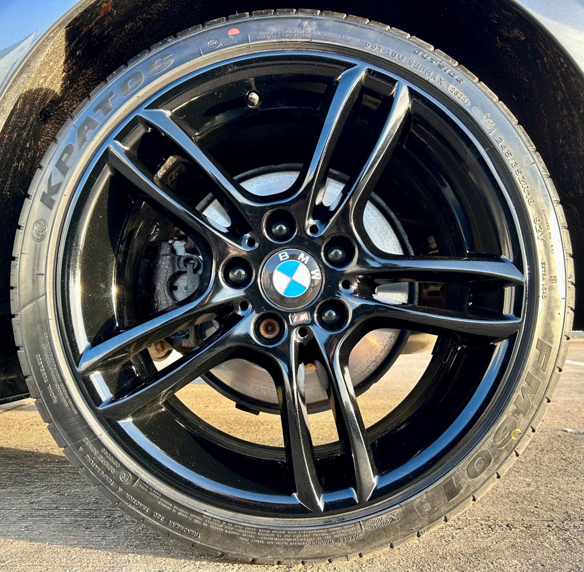 BMW 1 Series view 17